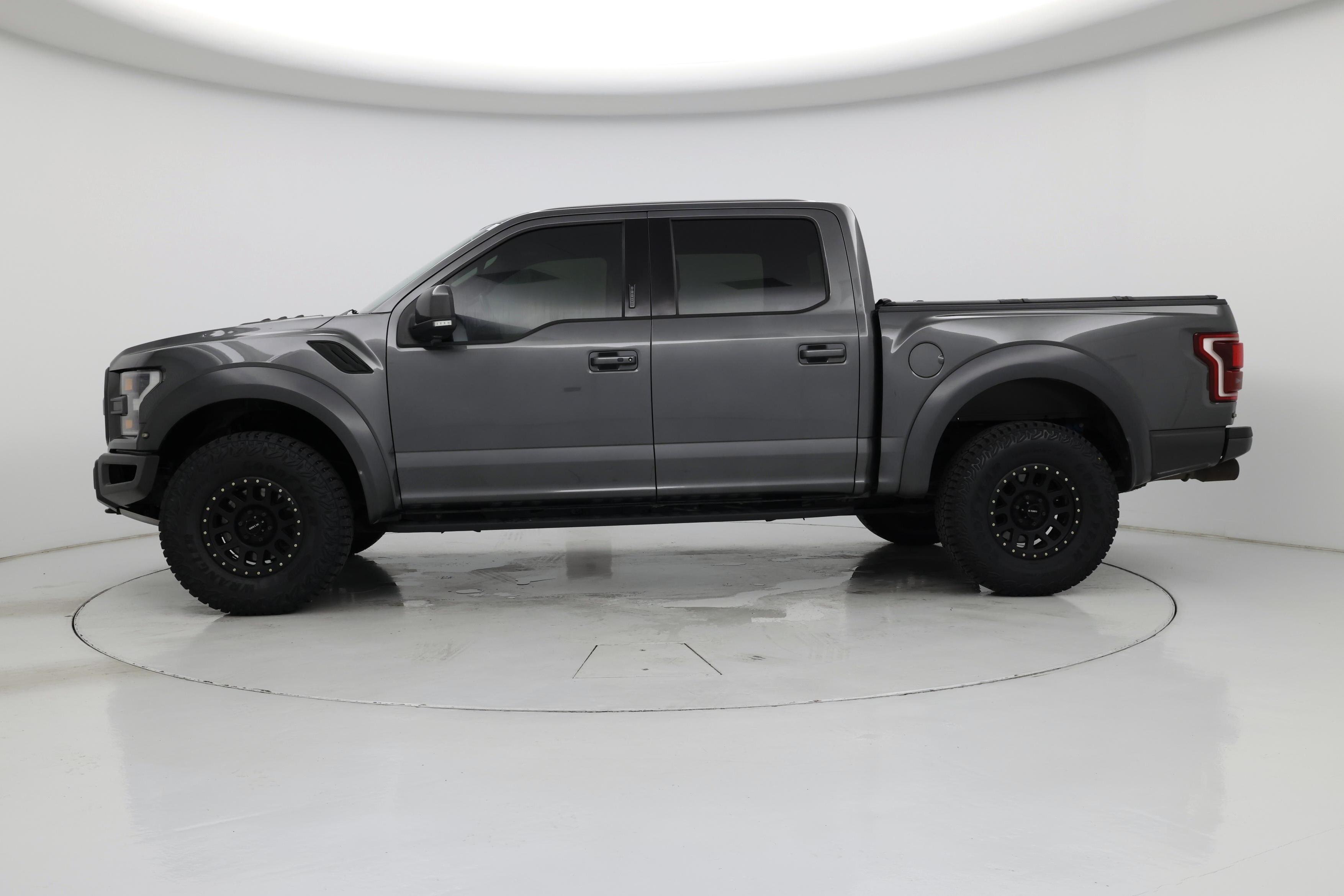 Thumbnail: 2018 Ford F-150 - 3