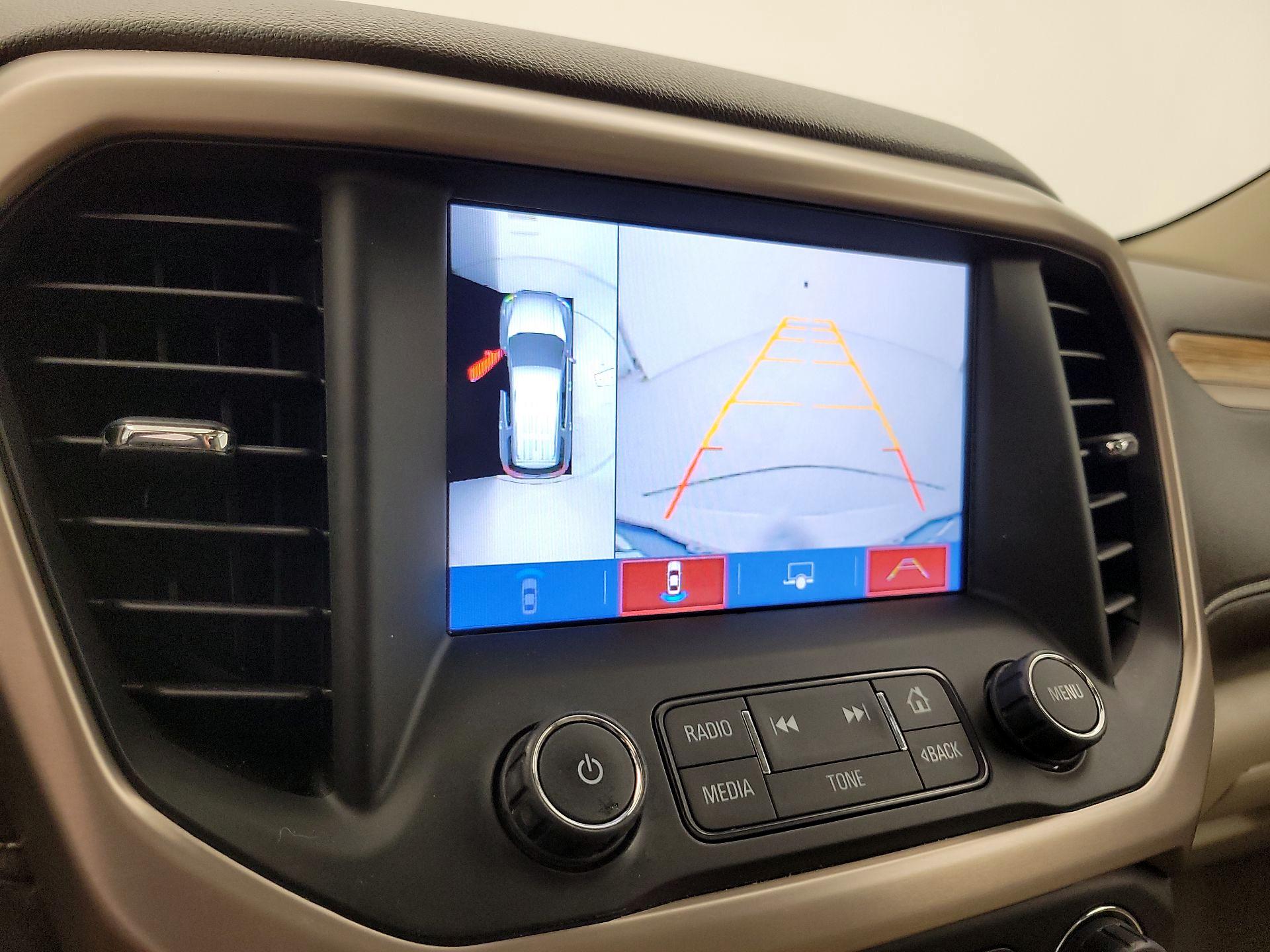 Thumbnail: 2017 GMC Acadia - 15