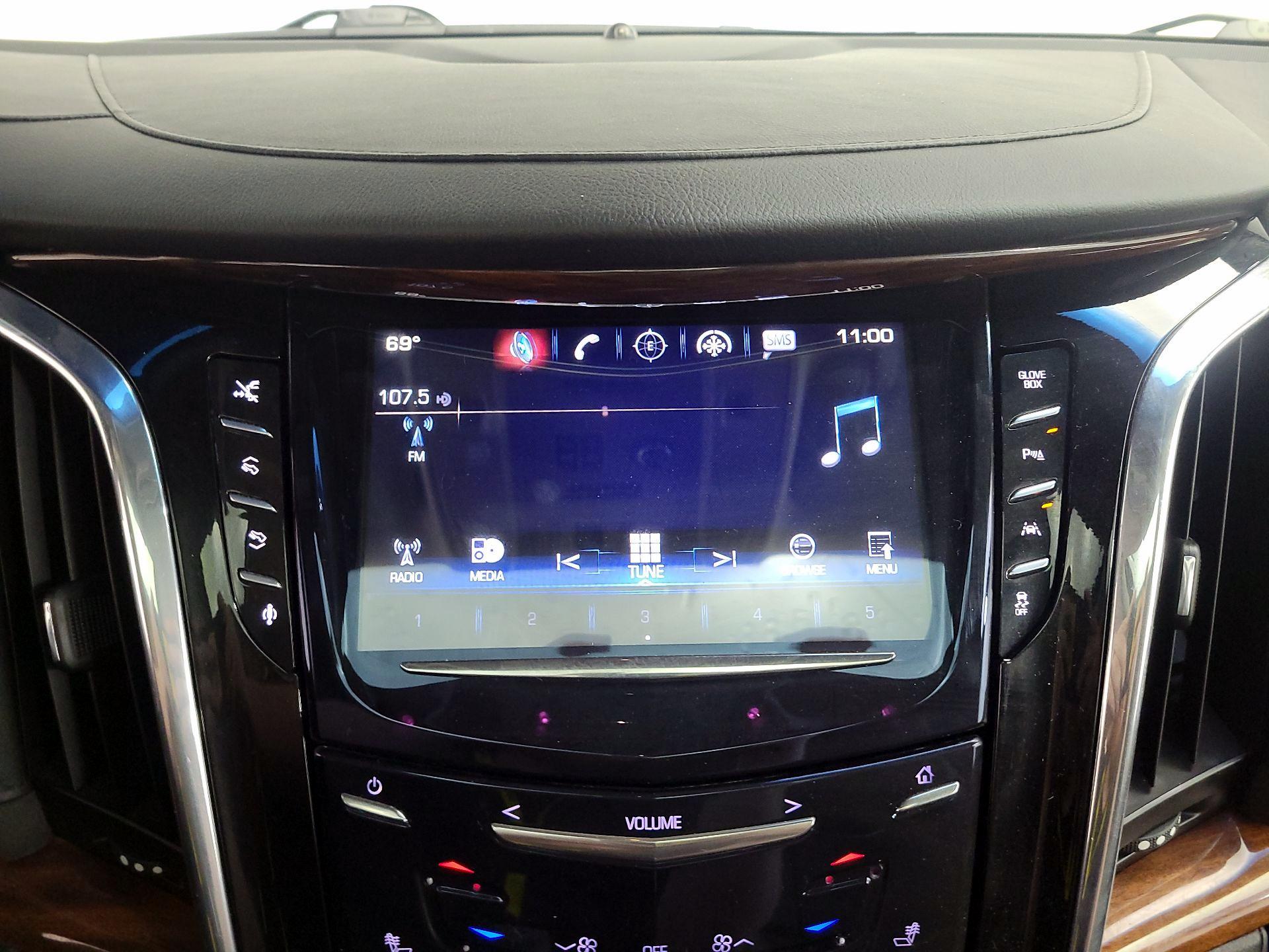 Thumbnail: 2016 Cadillac Escalade - 16