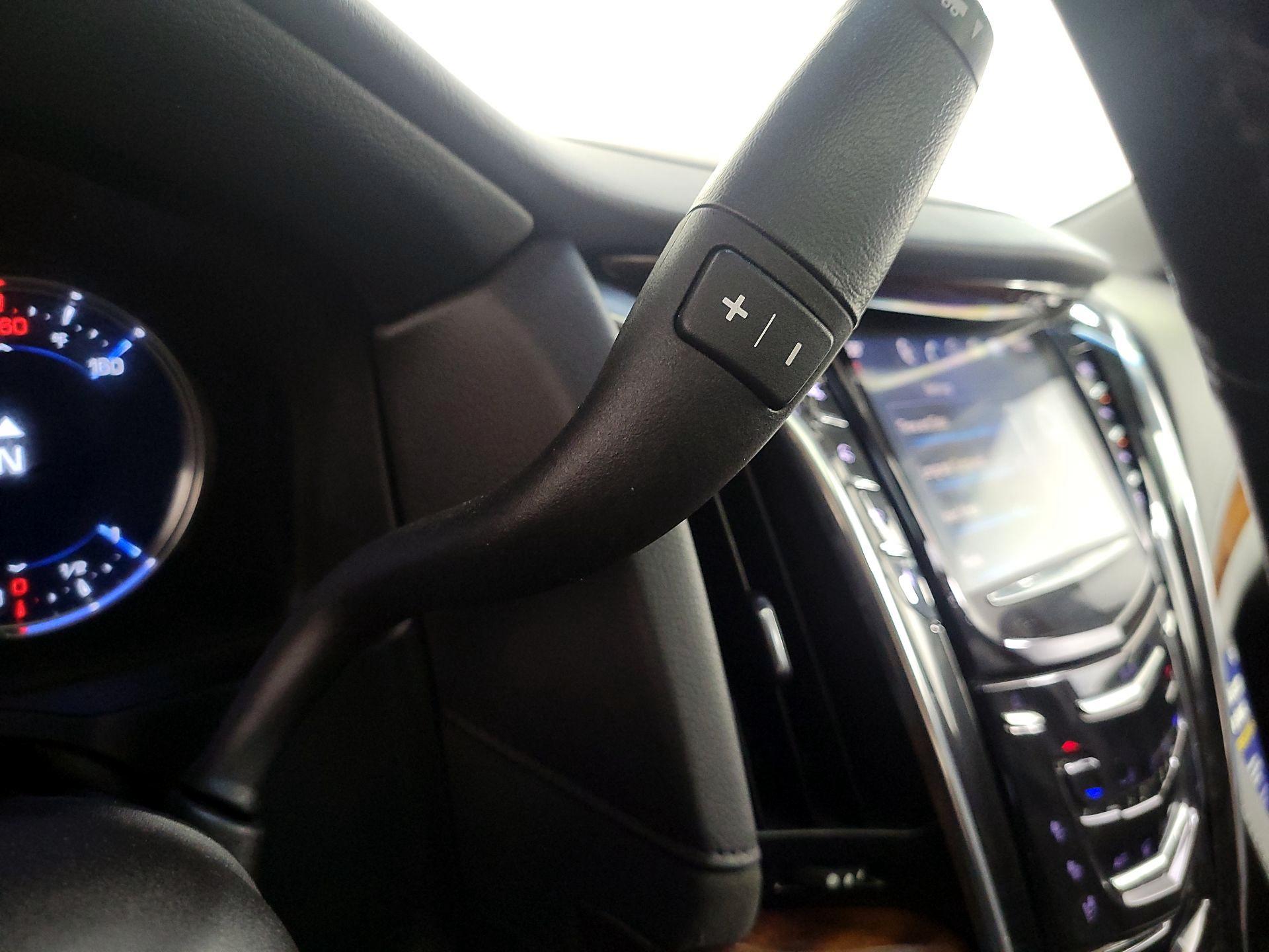Thumbnail: 2016 Cadillac Escalade - 18