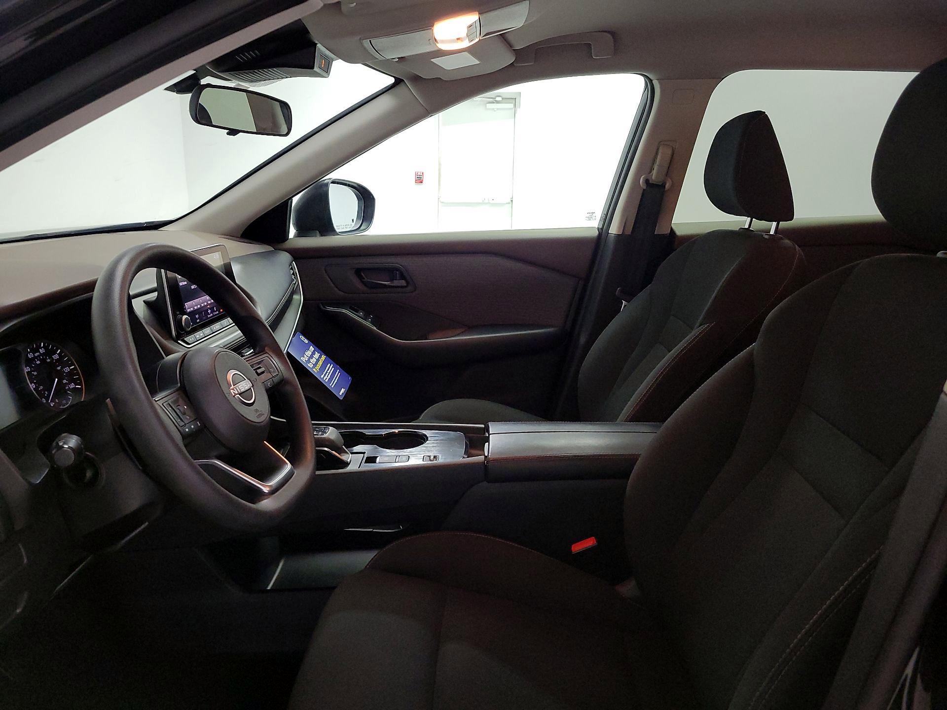 Thumbnail: 2023 Nissan Rogue - 11