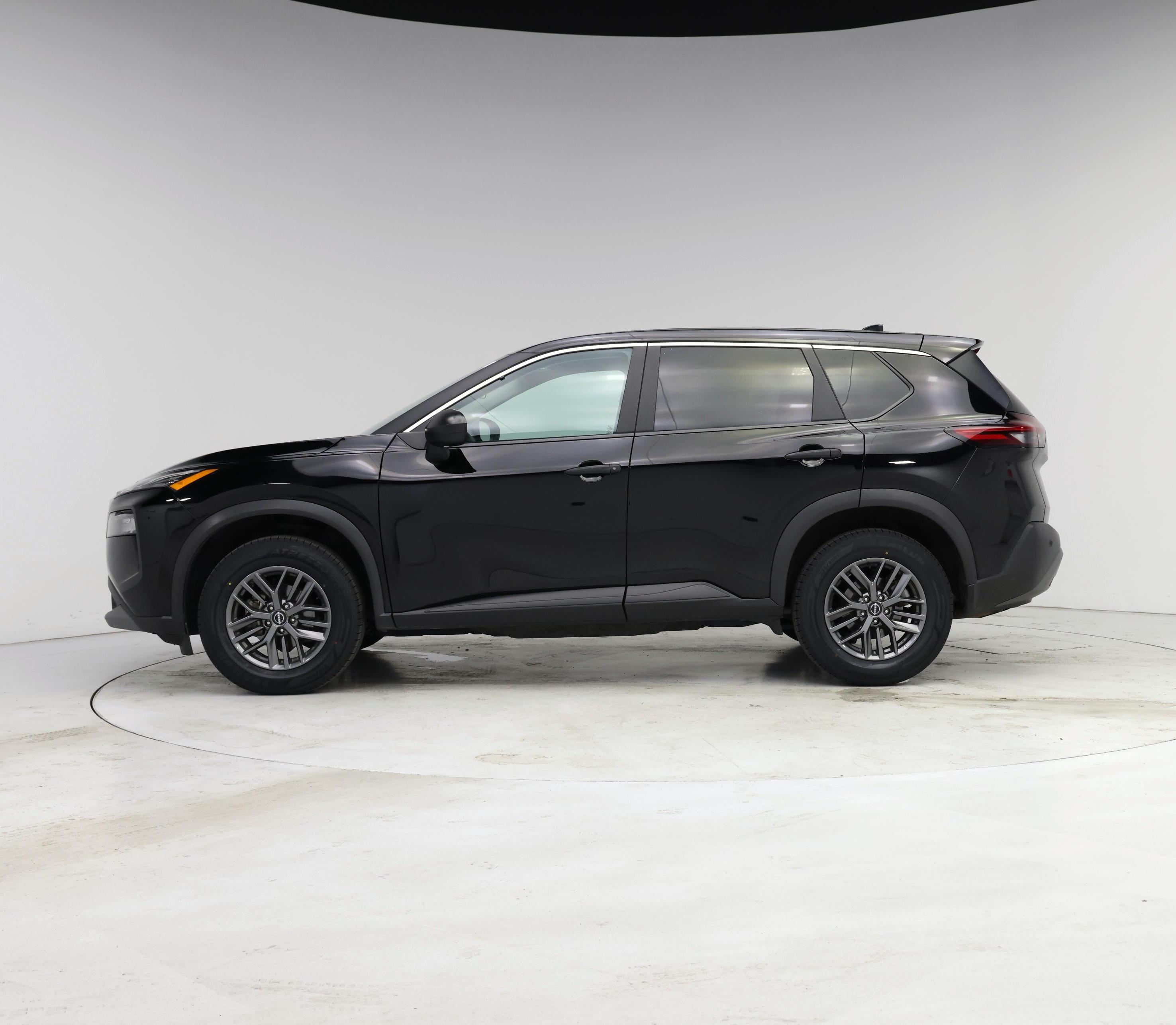 Thumbnail: 2023 Nissan Rogue - 3