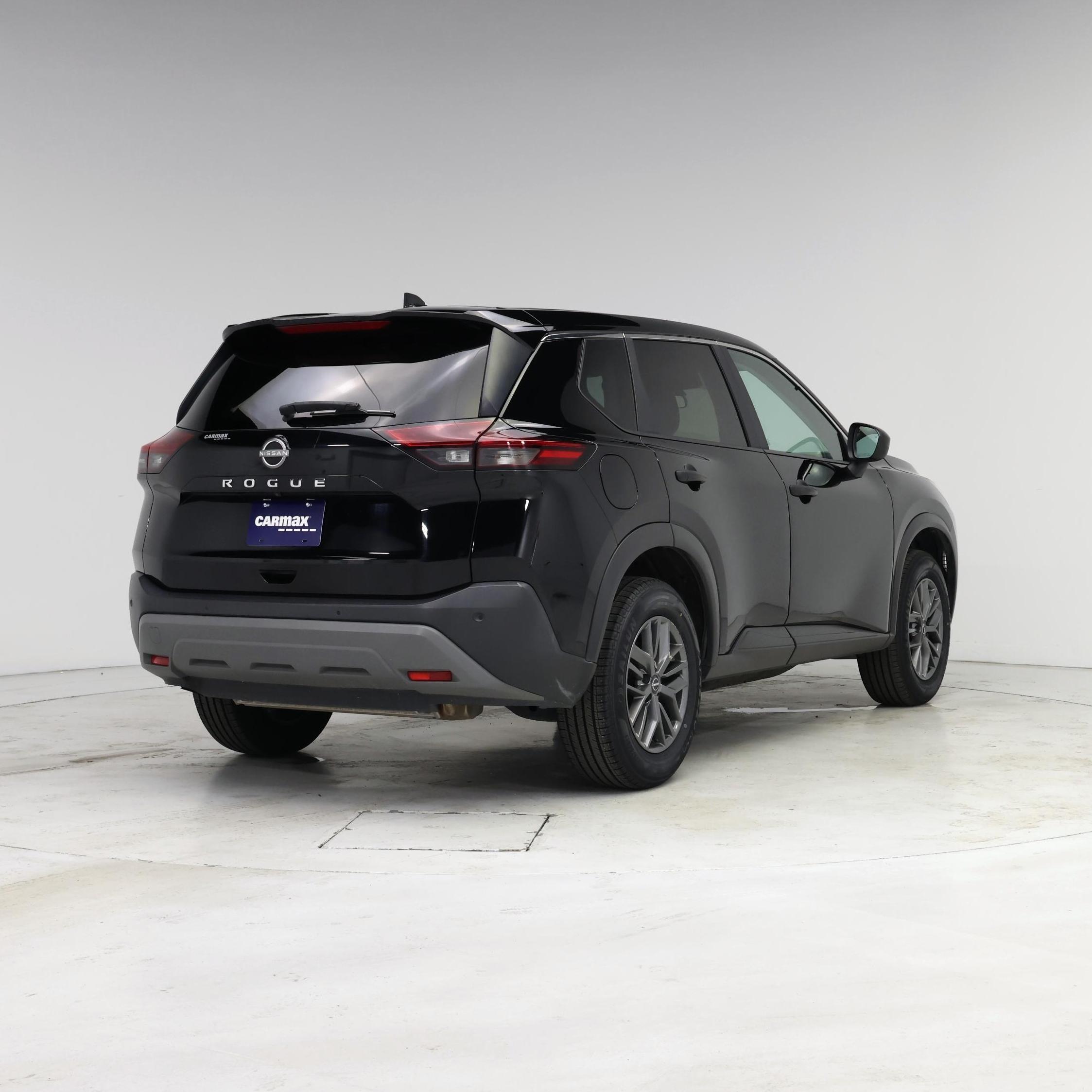 Thumbnail: 2023 Nissan Rogue - 8
