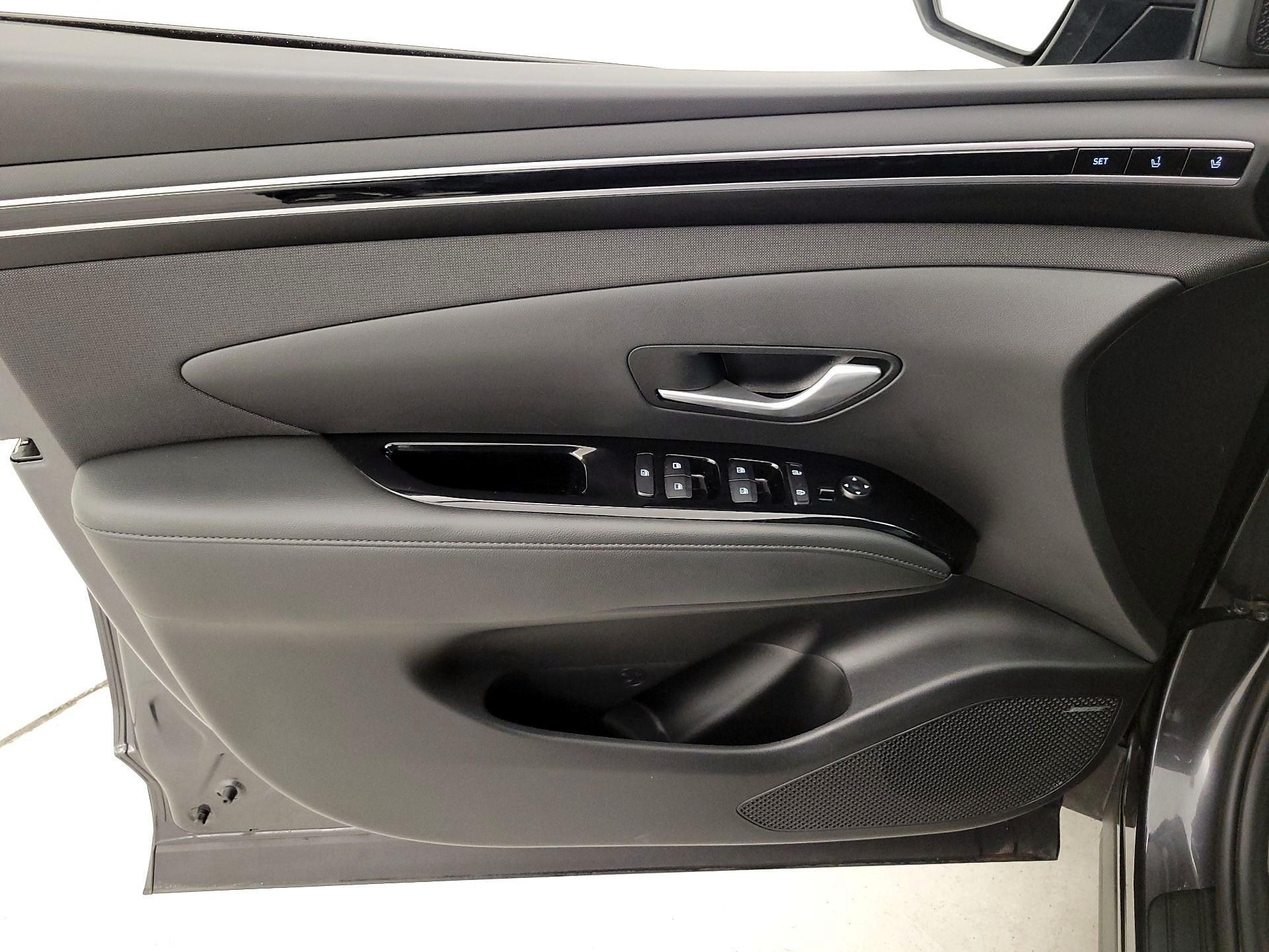 Thumbnail: 2023 Hyundai Tucson - 12