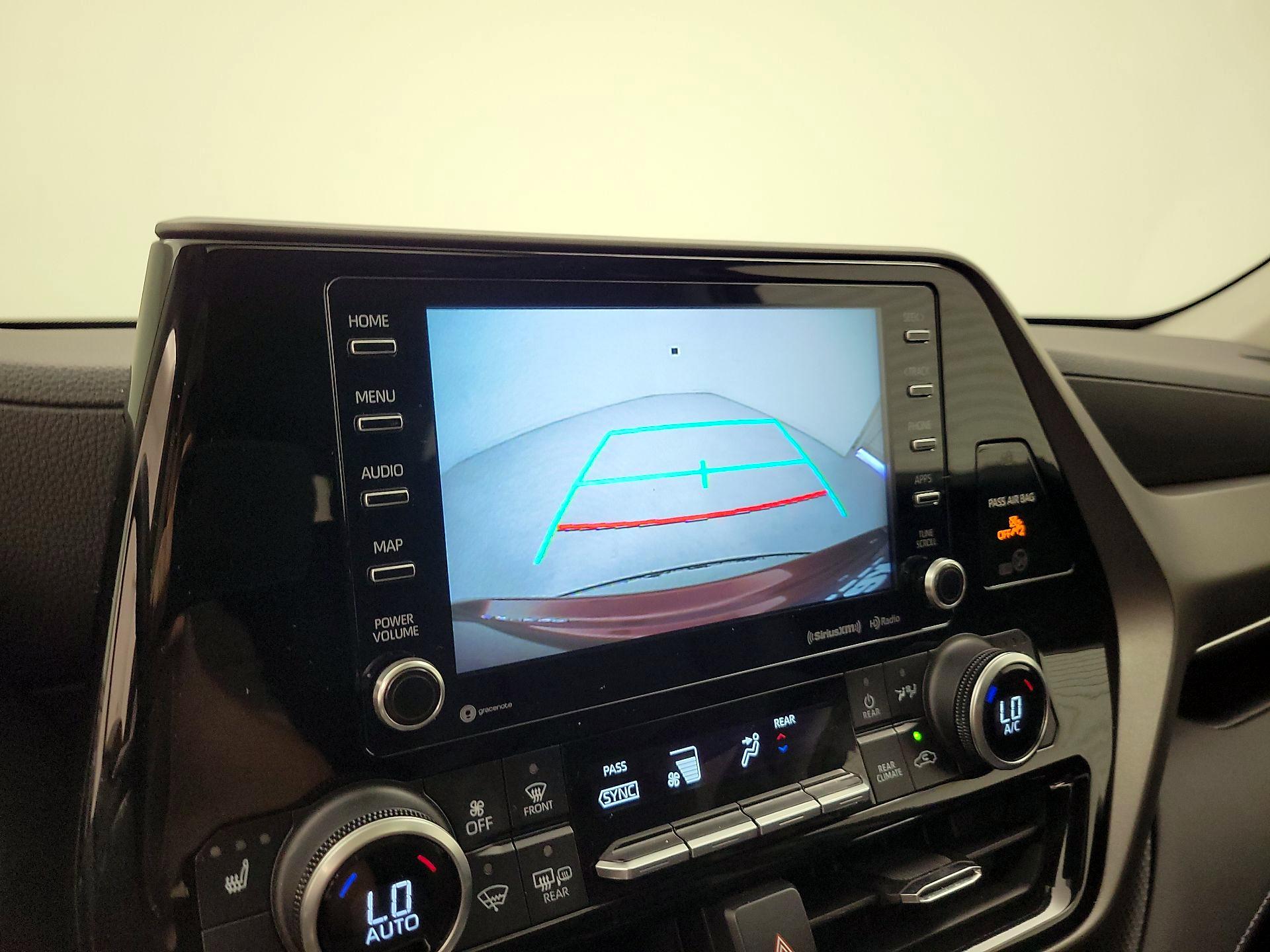 Thumbnail: 2021 Toyota Highlander - 15