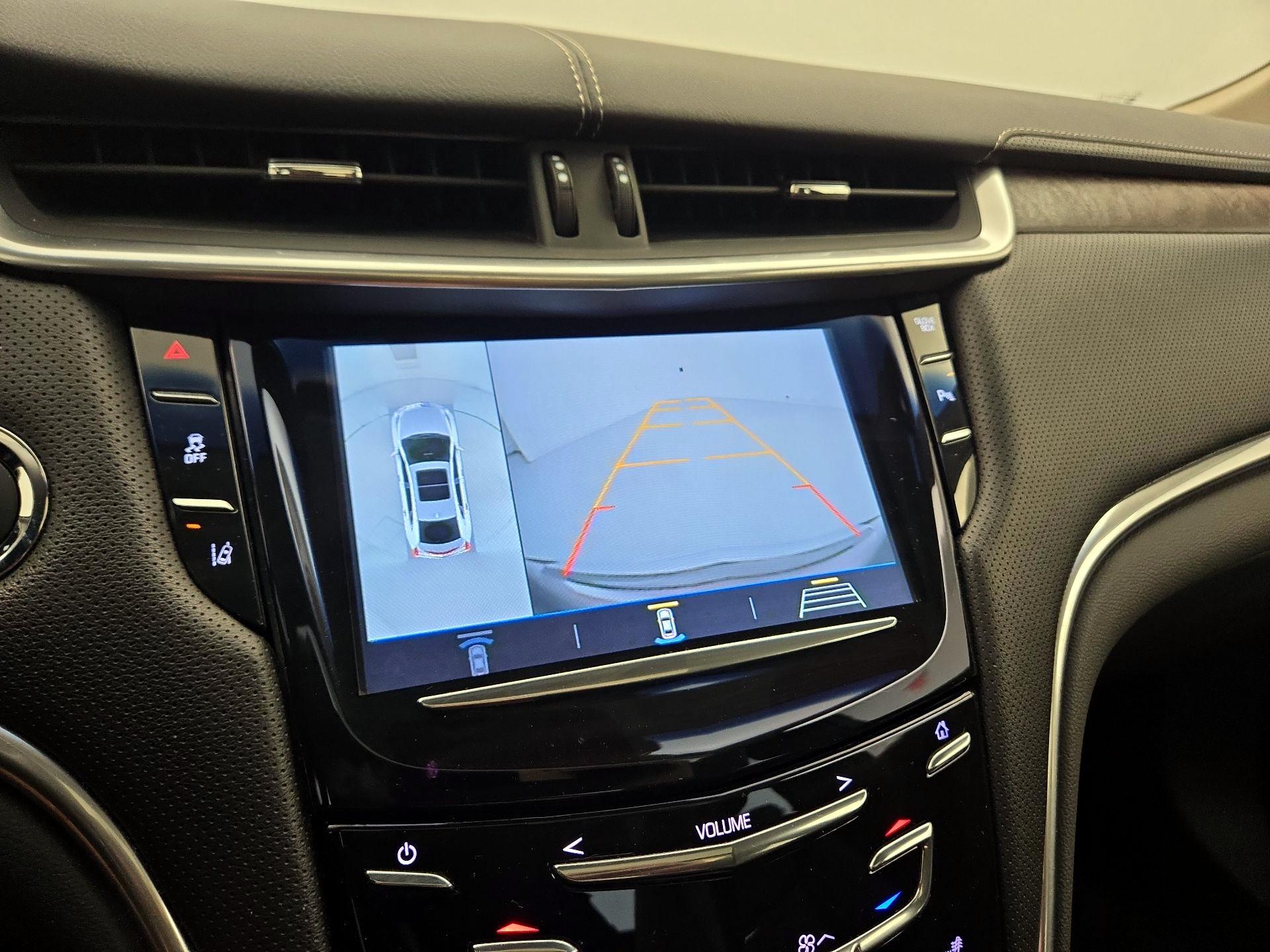 Thumbnail: 2019 Cadillac XTS - 15