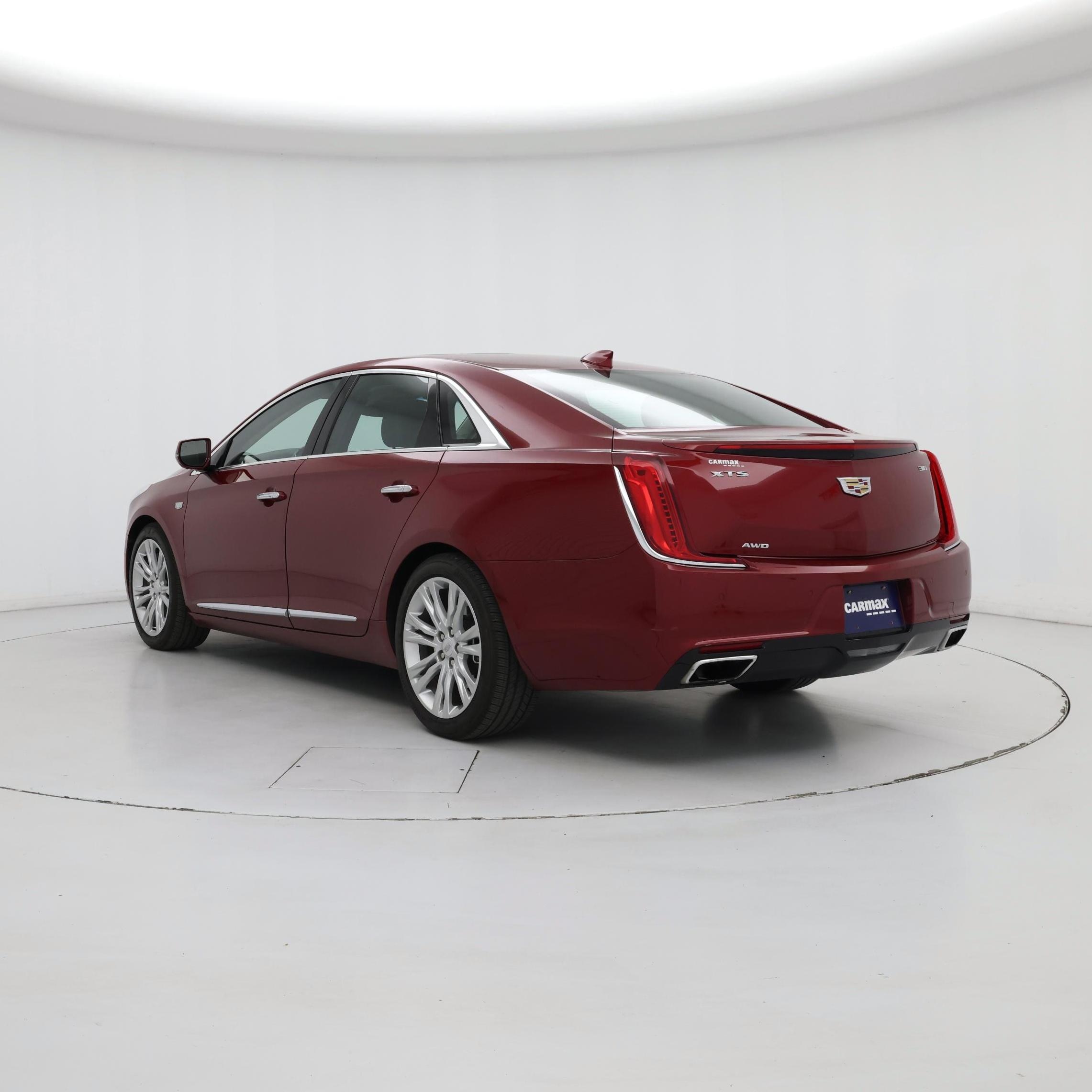 Thumbnail: 2019 Cadillac XTS - 2