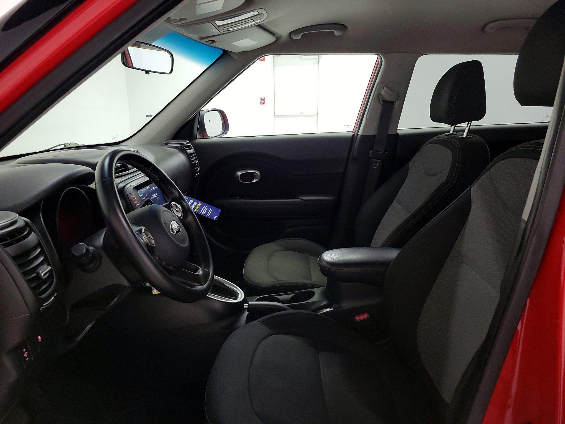 Thumbnail: 2019 Kia Soul - 11