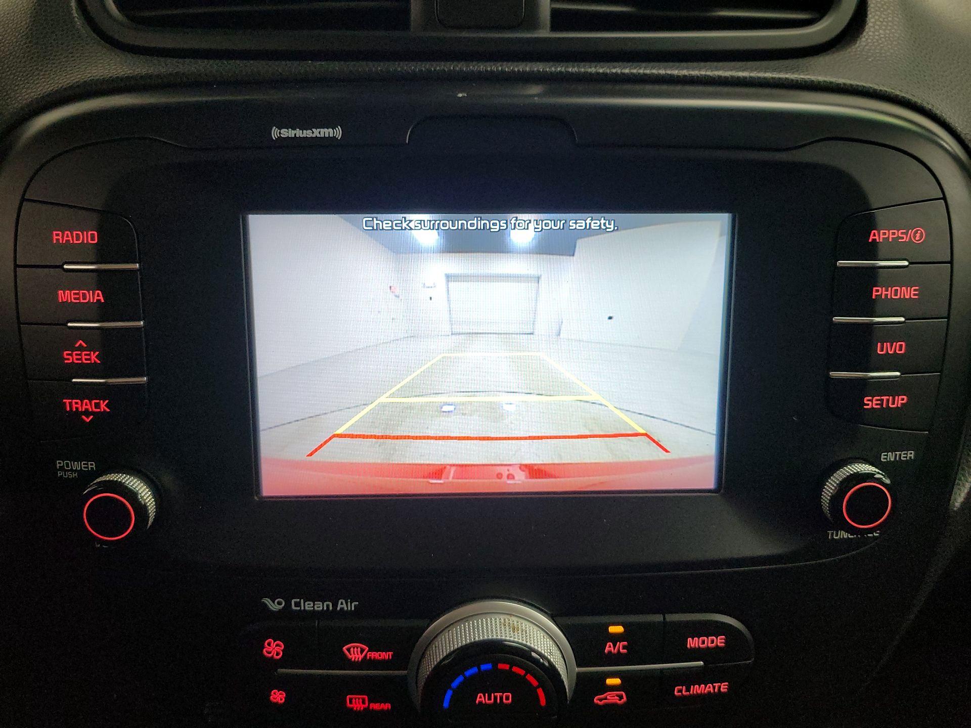 Thumbnail: 2019 Kia Soul - 14