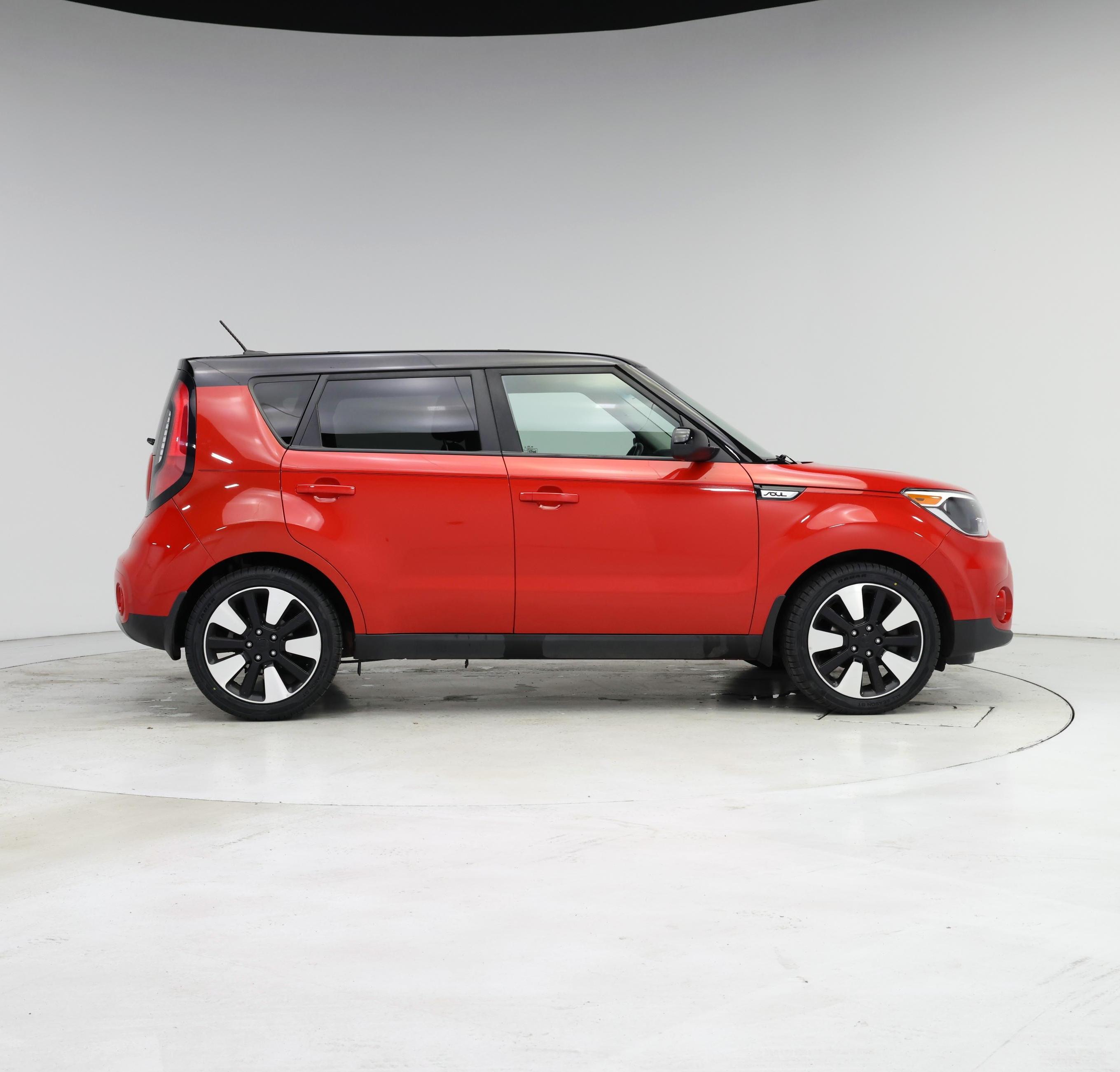 Thumbnail: 2019 Kia Soul - 7