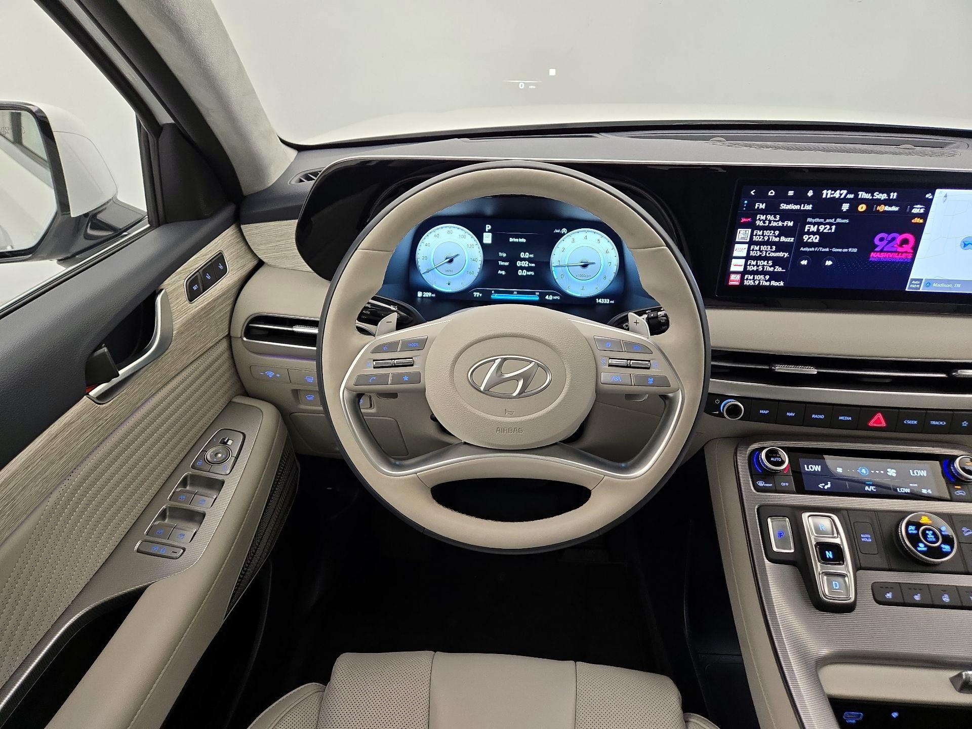 Thumbnail: 2025 Hyundai Palisade - 10