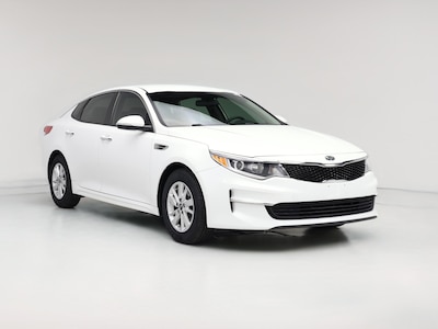 White 2016 Kia Optima LX