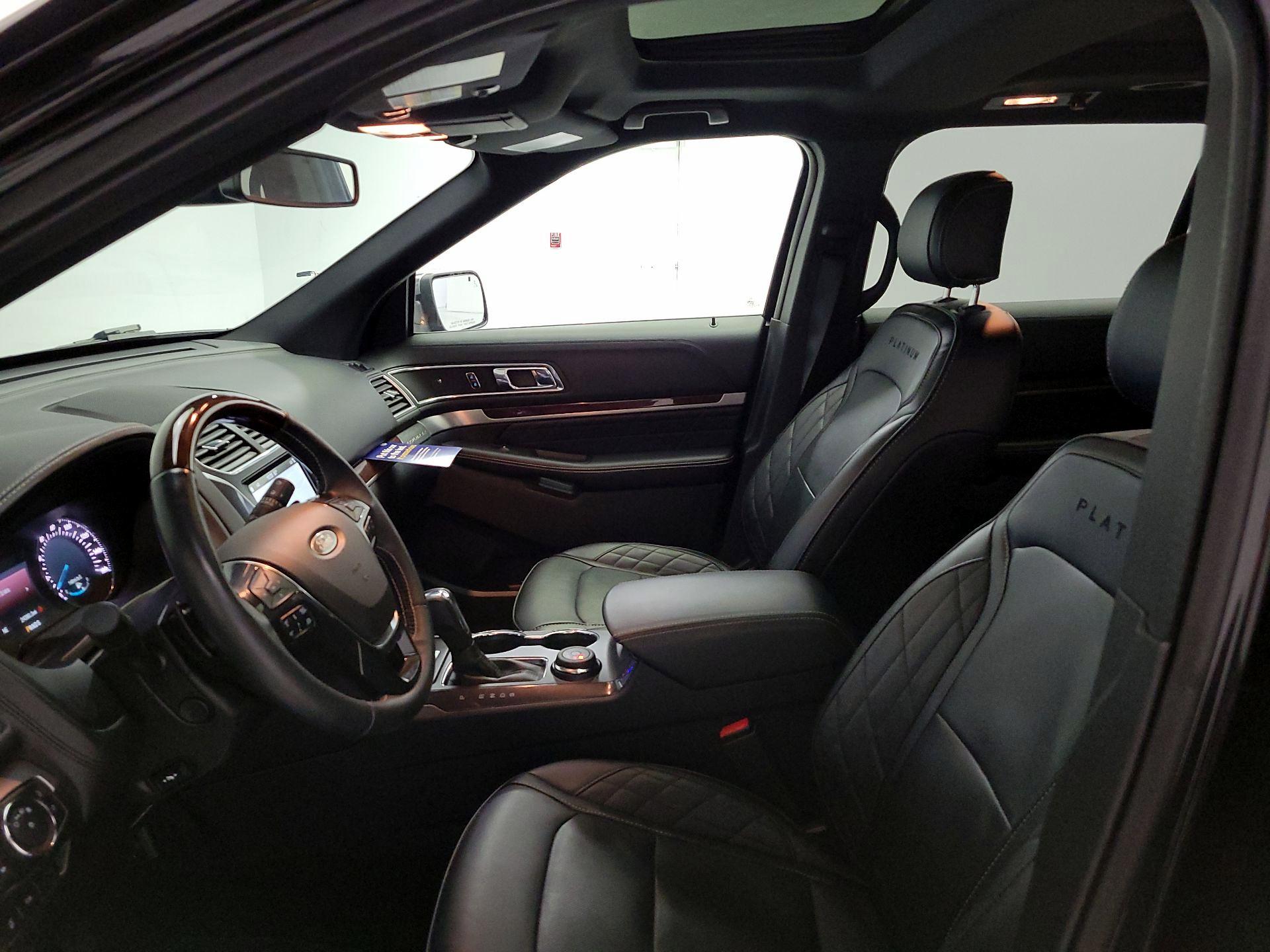 Thumbnail: 2017 Ford Explorer - 11