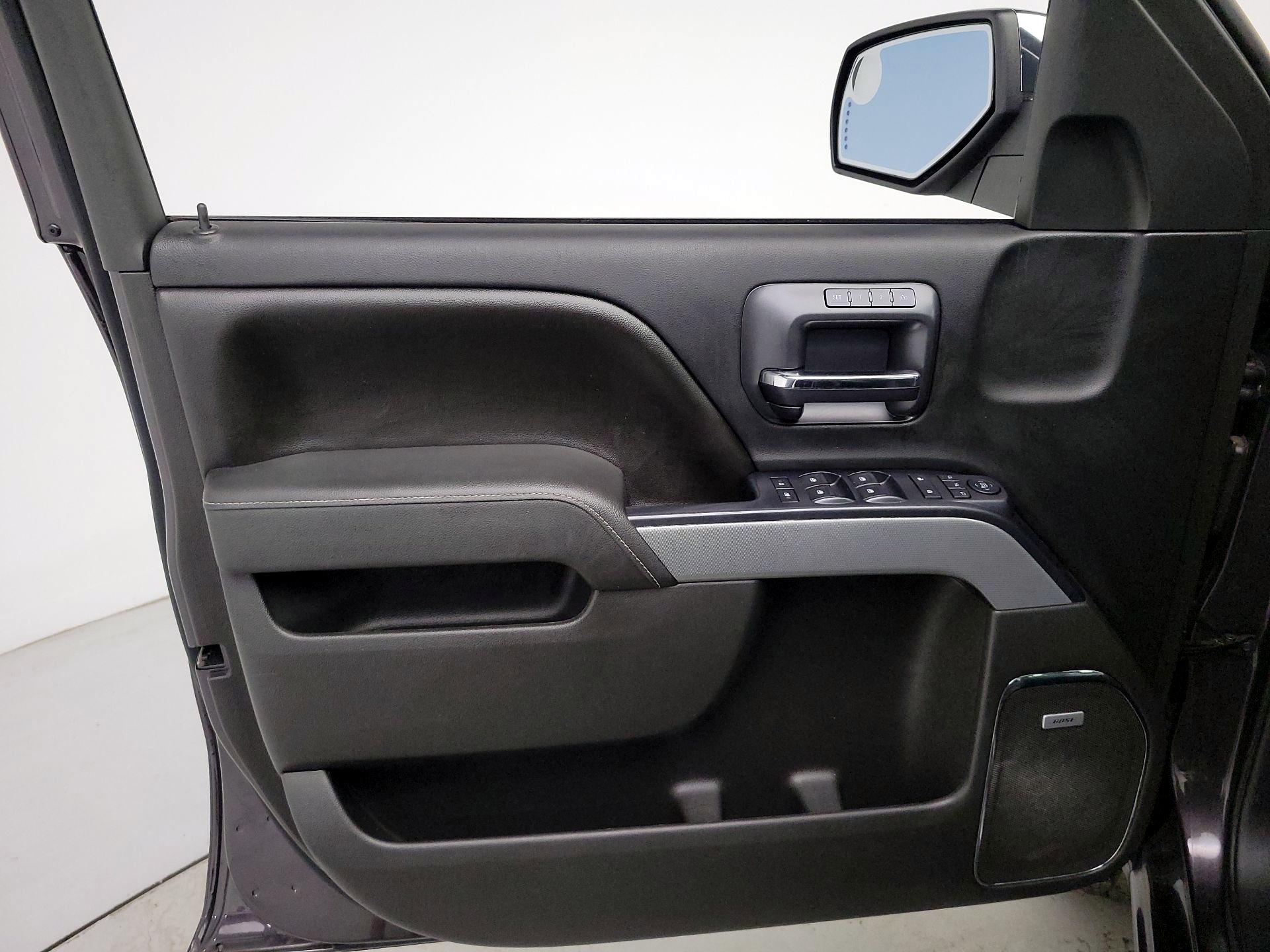 Thumbnail: 2015 Chevrolet Silverado 1500 - 12