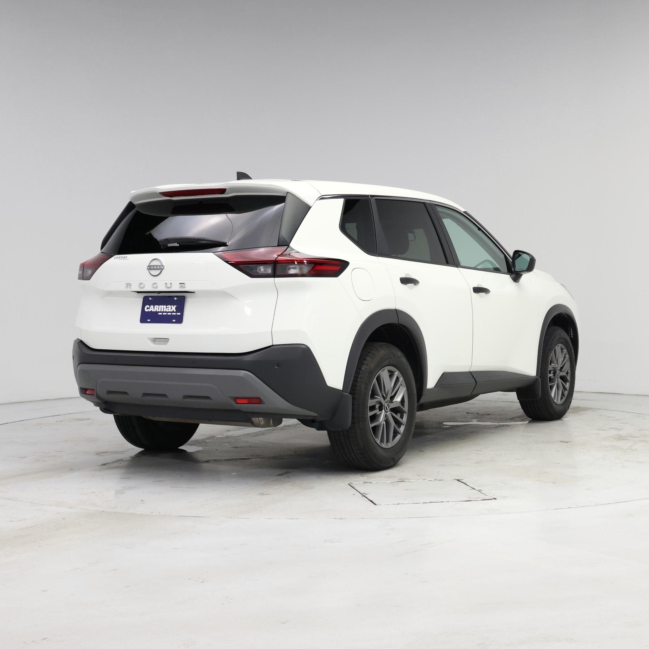 Thumbnail: 2022 Nissan Rogue - 8