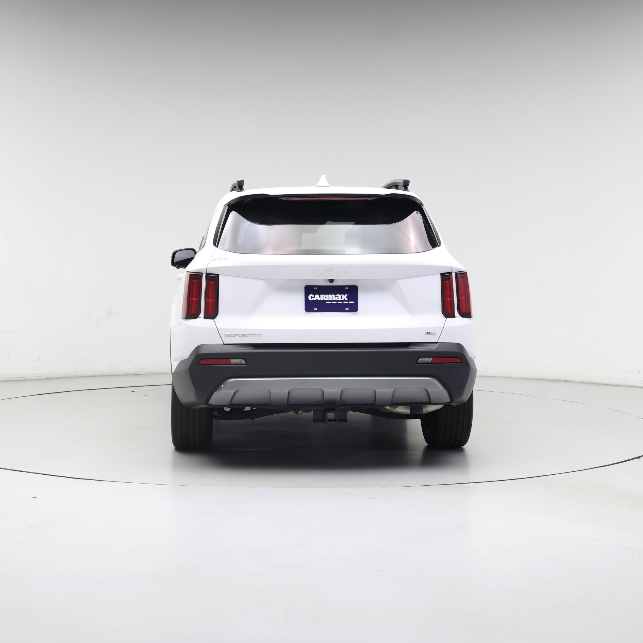Thumbnail: 2023 Kia Sorento - 6