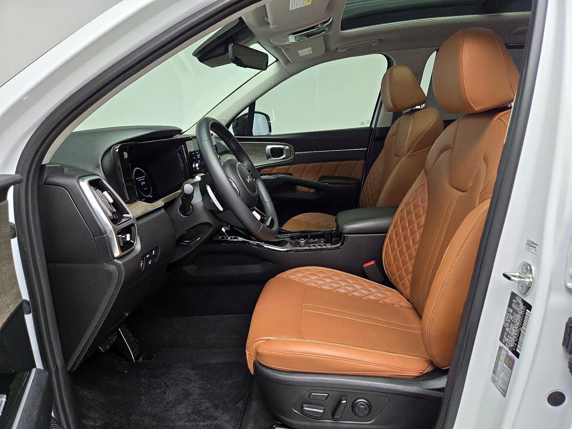 Thumbnail: 2023 Kia Sportage - 11