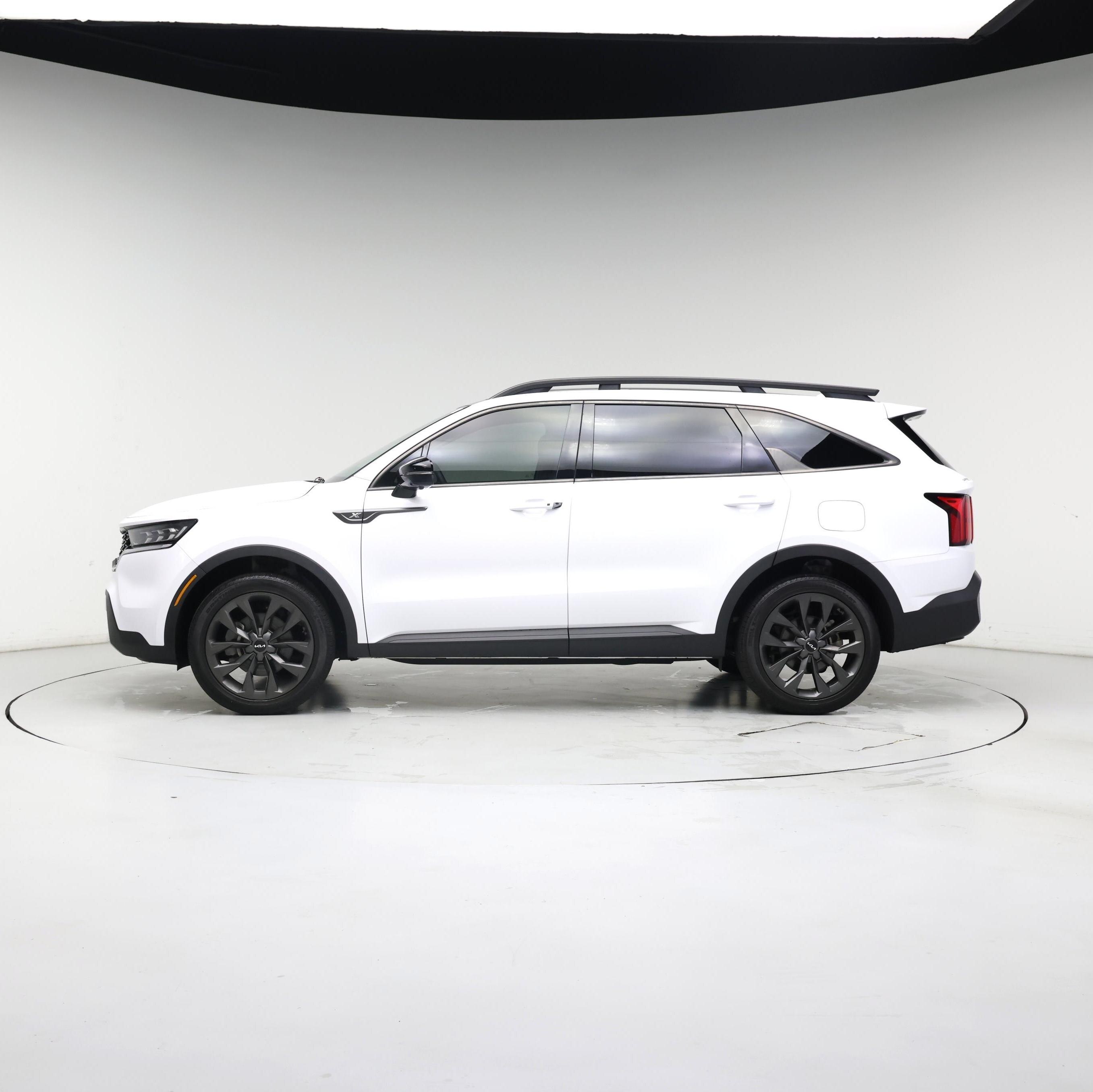 Thumbnail: 2023 Kia Sportage - 3