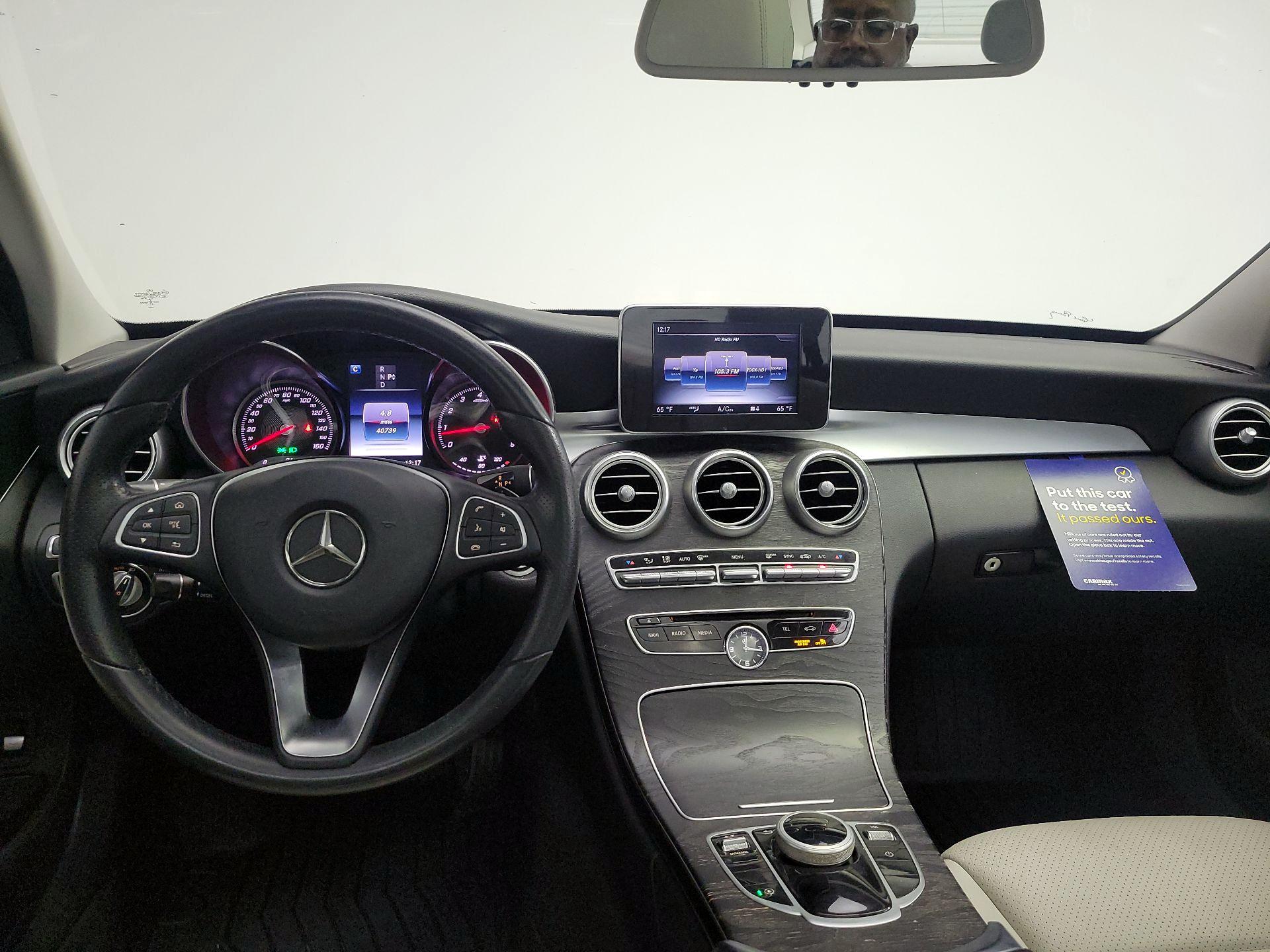 Thumbnail: 2017 Mercedes-Benz C-Class - 9