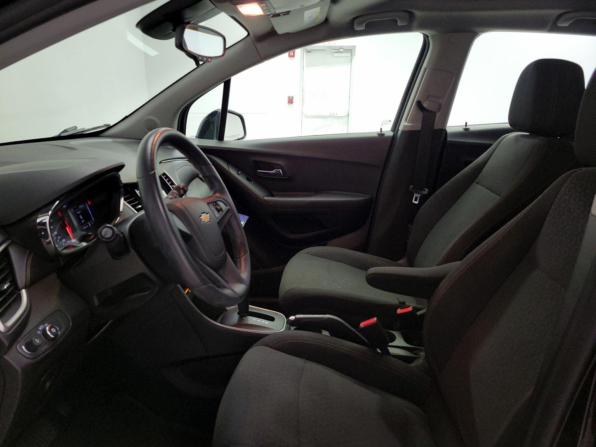 Thumbnail: 2019 Chevrolet Trax - 11