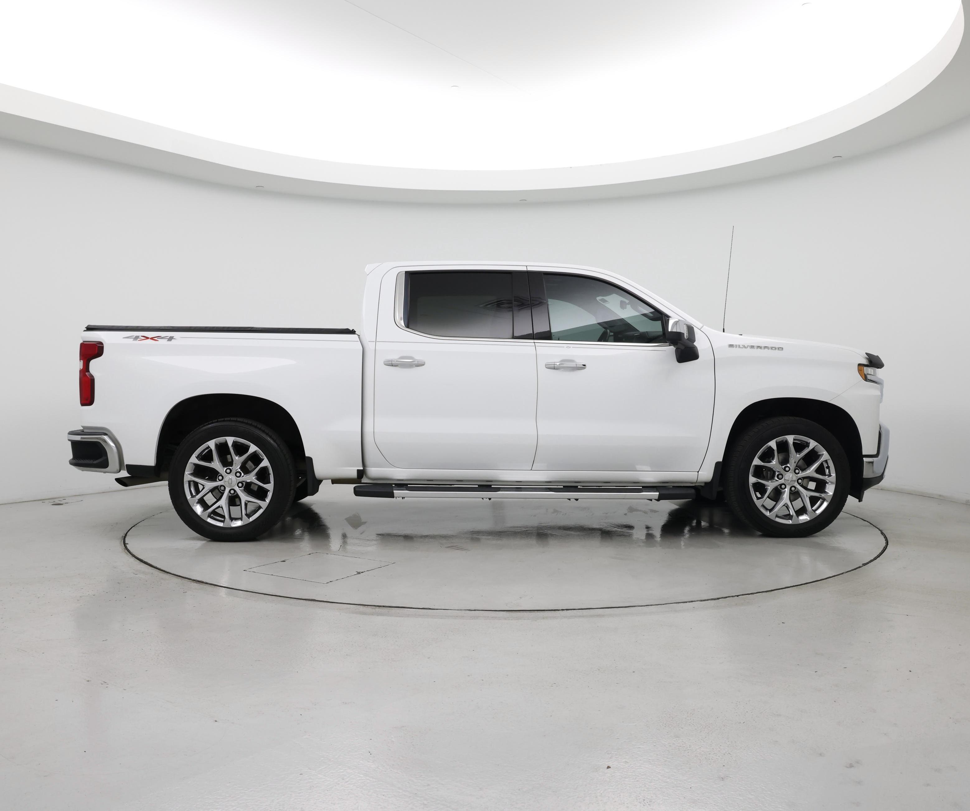 Thumbnail: 2019 Chevrolet Silverado 1500 - 7
