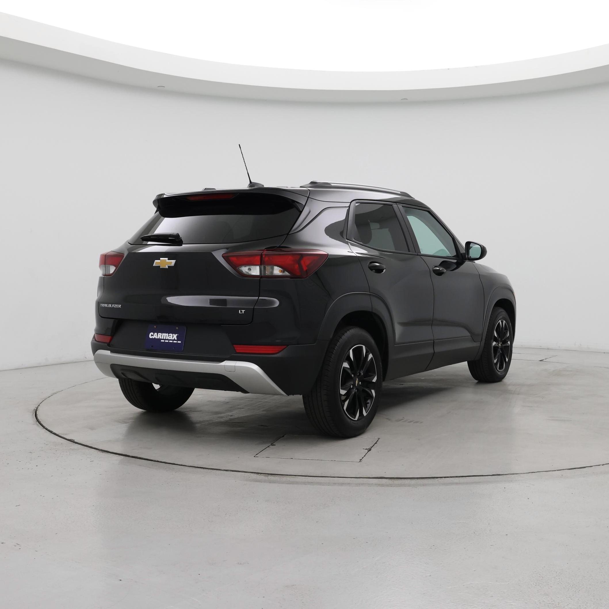 Thumbnail: 2023 Chevrolet TrailBlazer - 8
