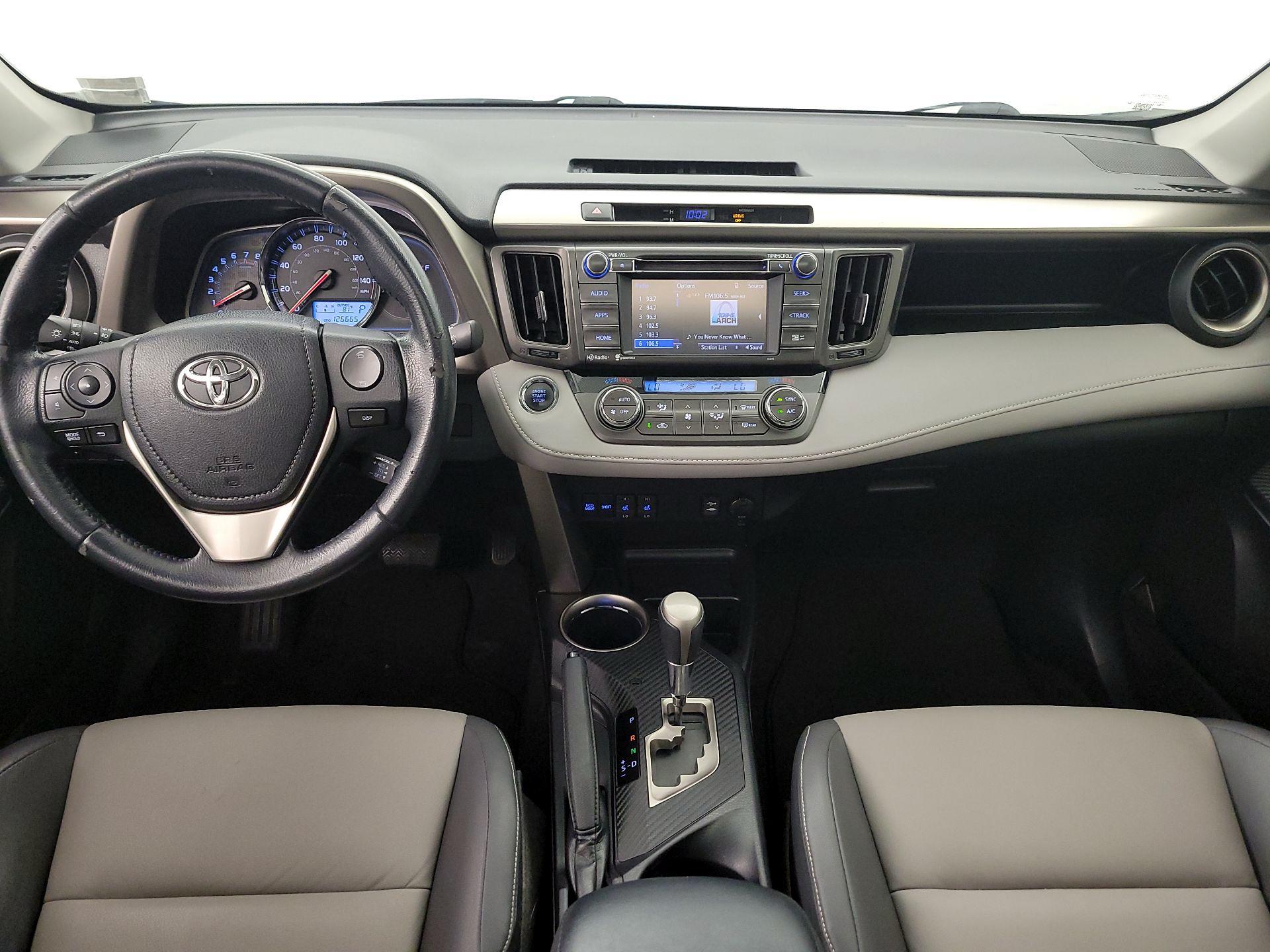 Thumbnail: 2015 Toyota RAV4 - 9
