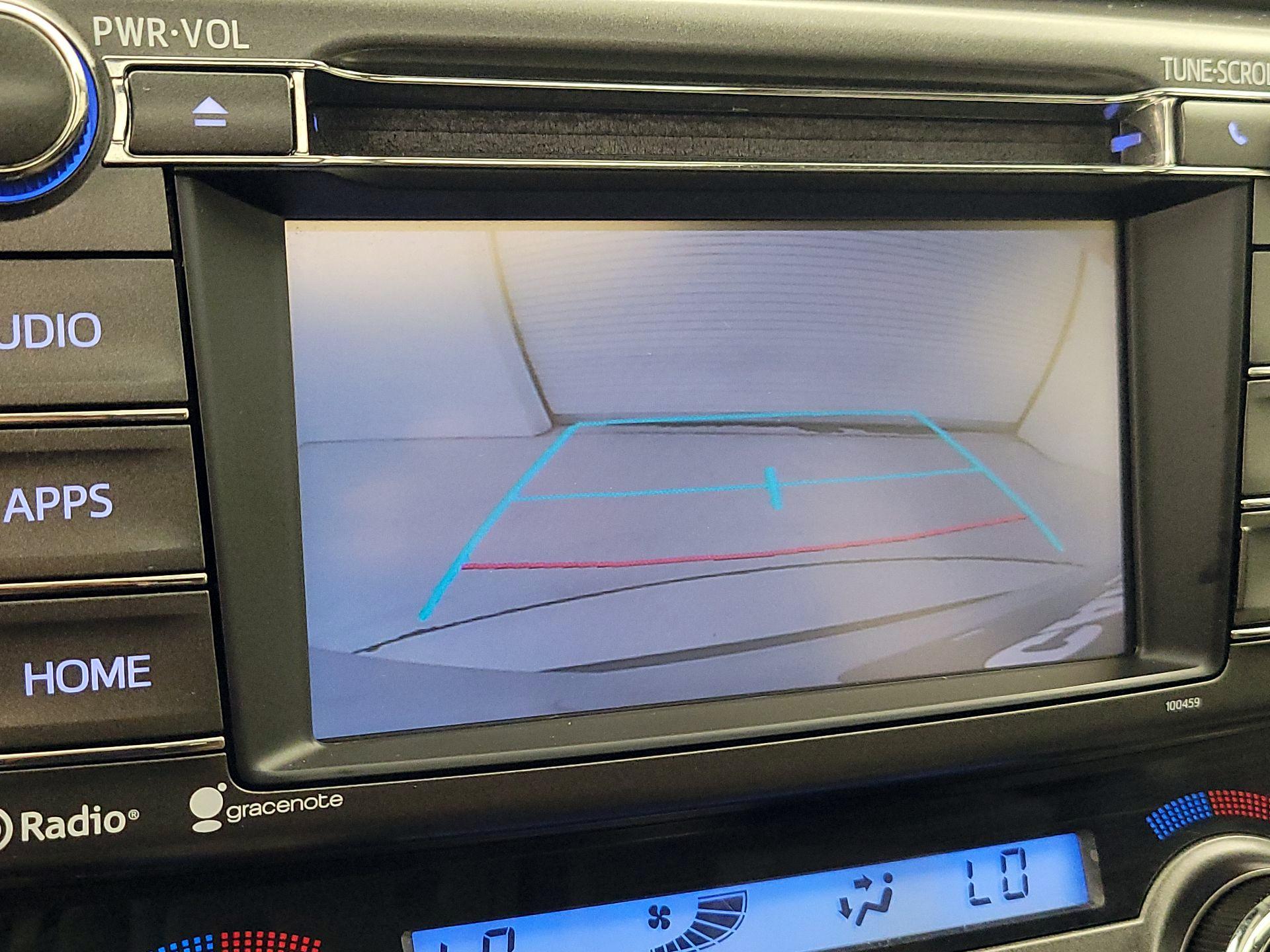 Thumbnail: 2015 Toyota RAV4 - 14