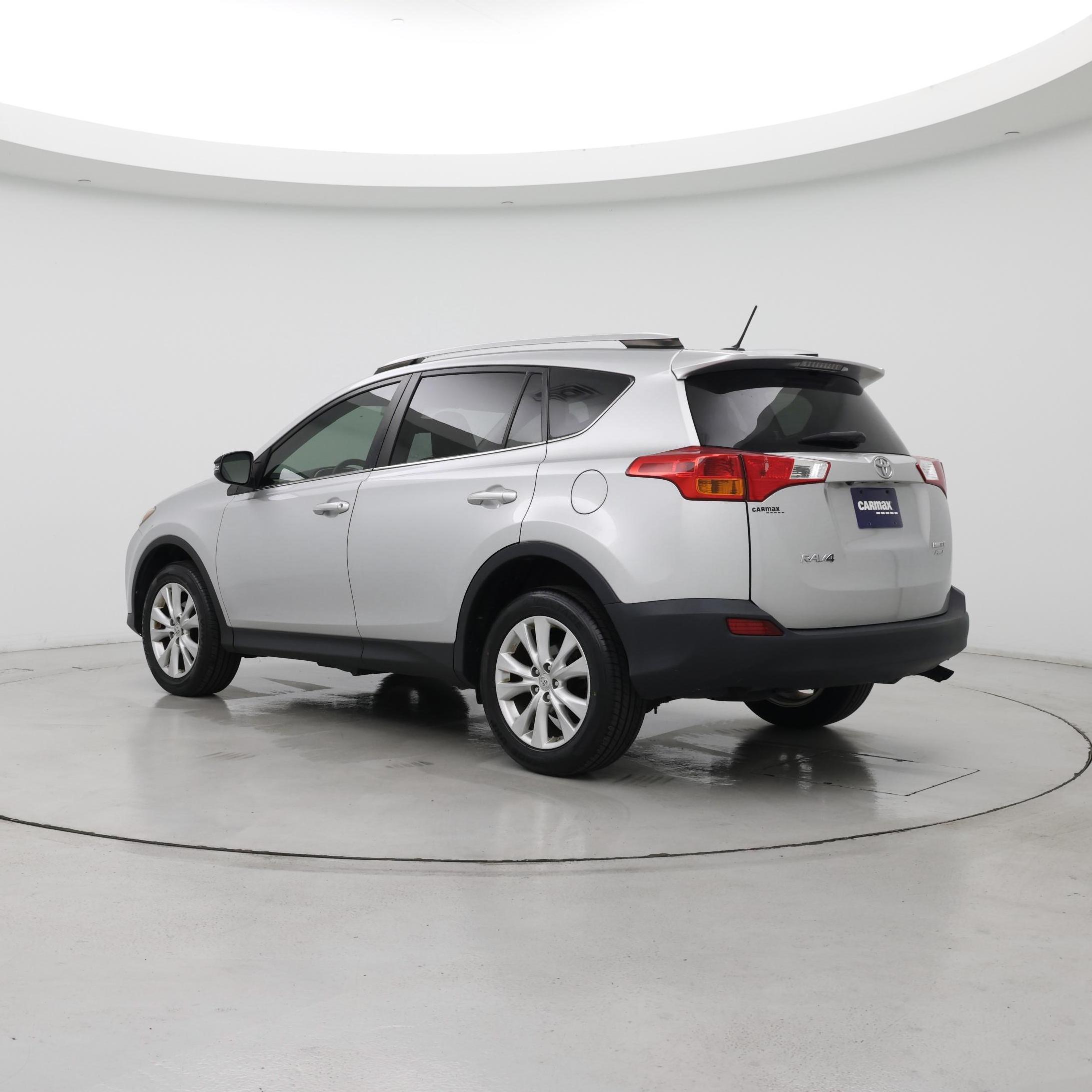 Thumbnail: 2015 Toyota RAV4 - 2