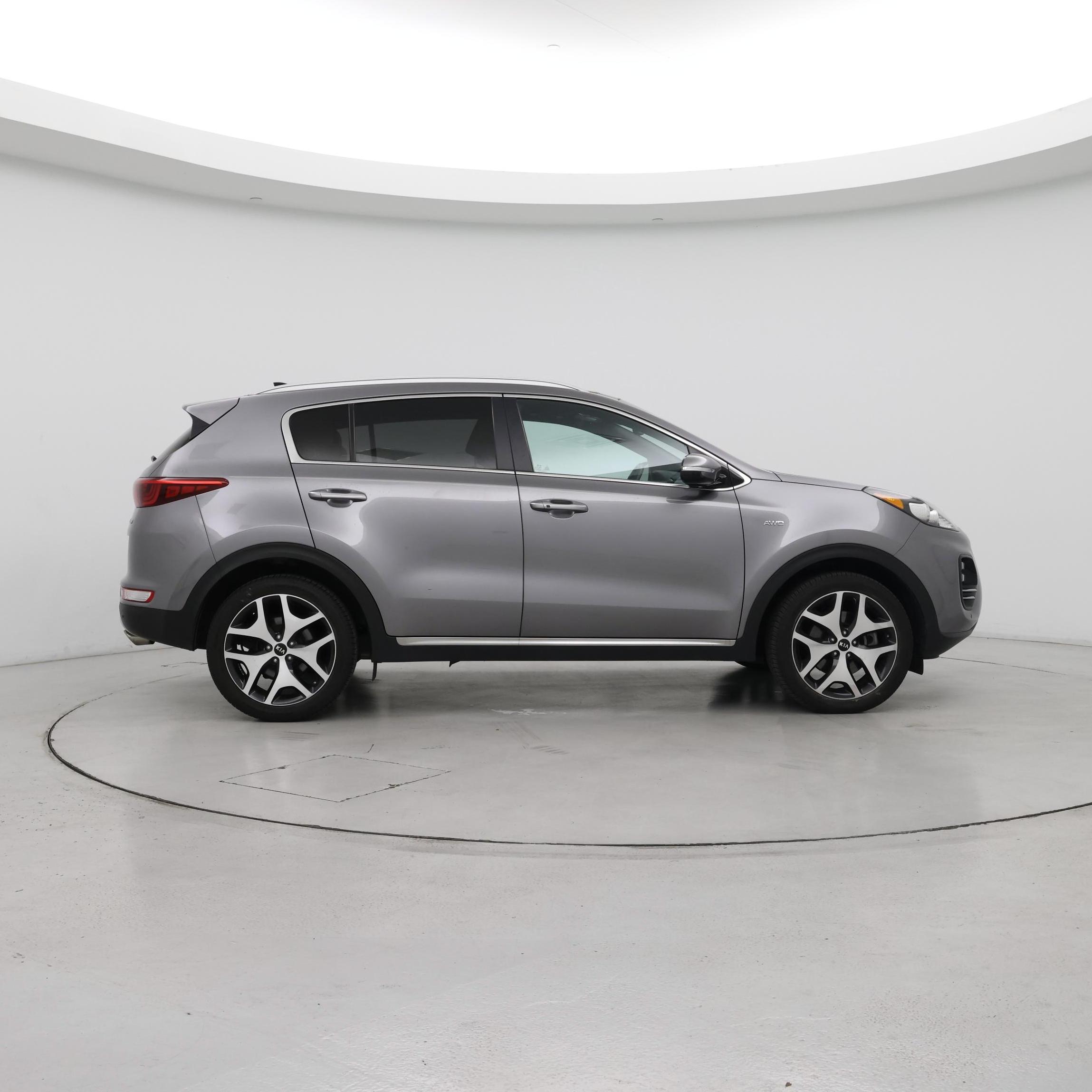 Thumbnail: 2017 Kia Sportage - 7