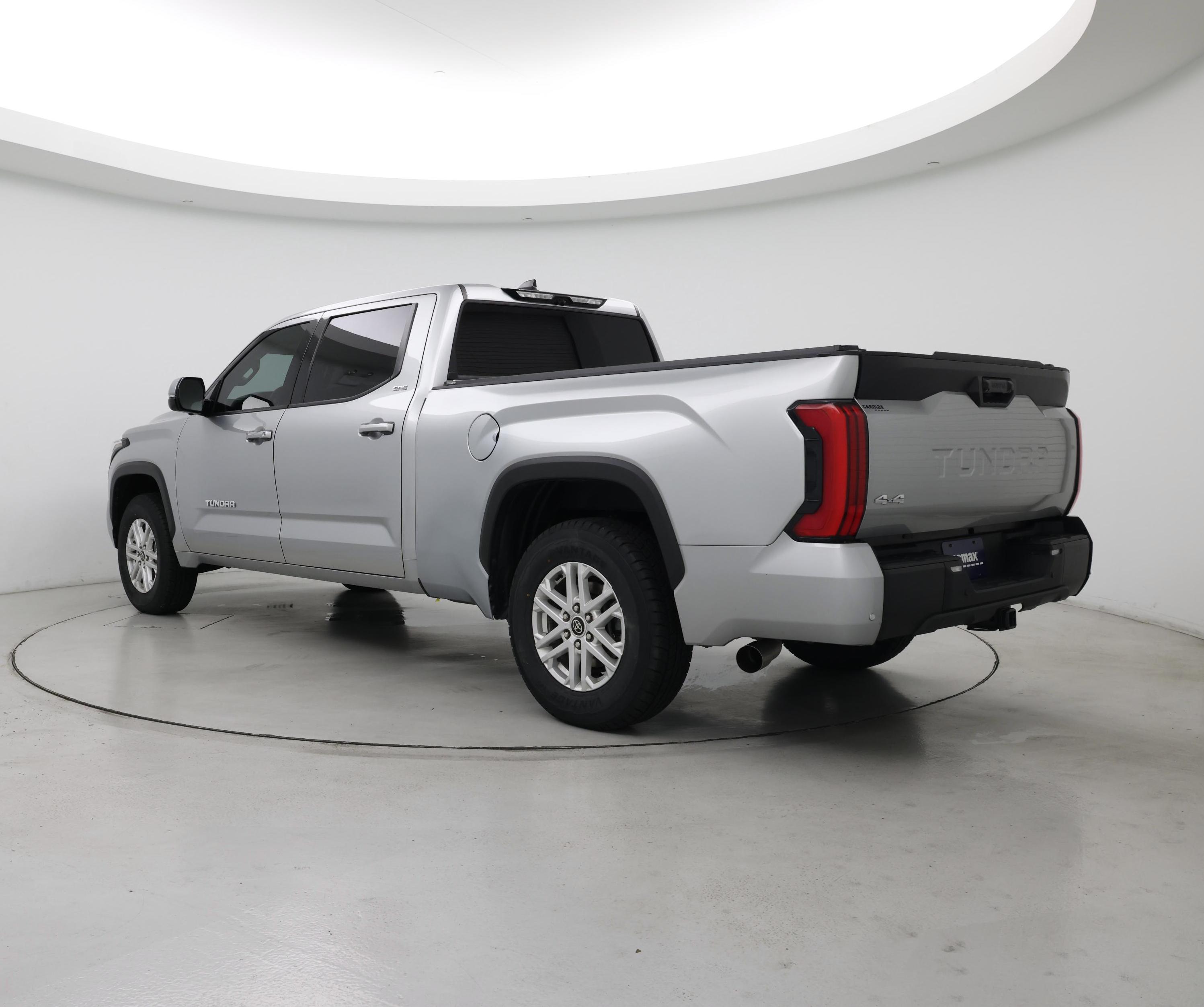 Thumbnail: 2022 Toyota Tundra - 2