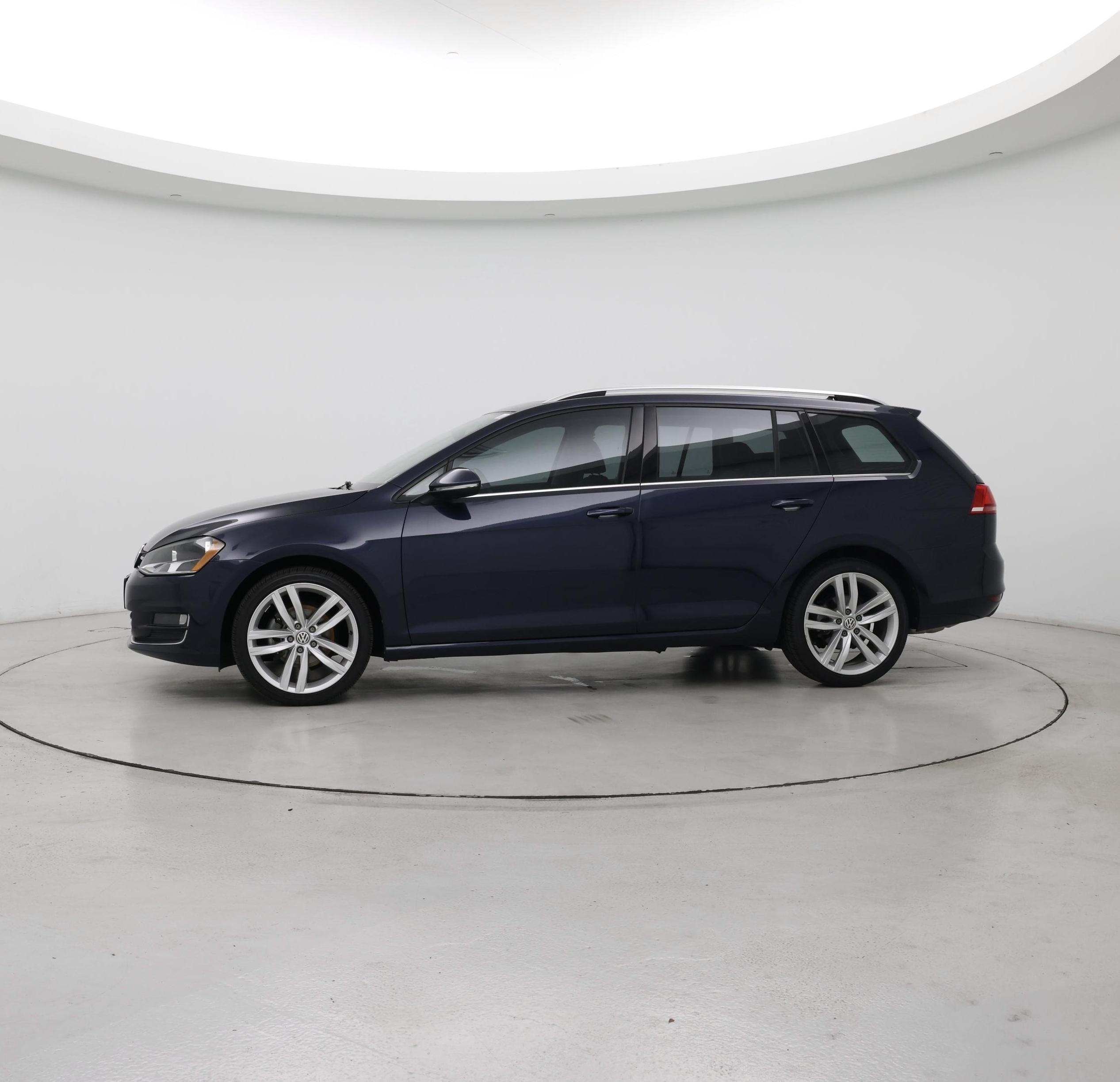 Thumbnail: 2017 Volkswagen Golf - 3