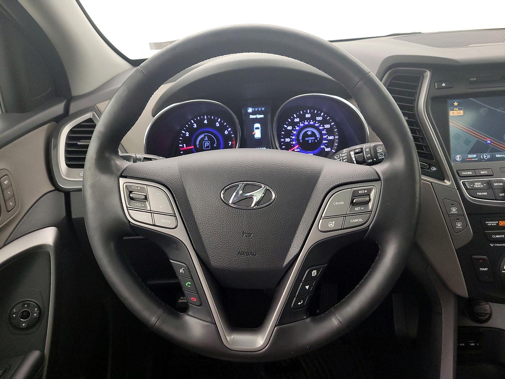 Thumbnail: 2014 Hyundai Santa Fe - 10