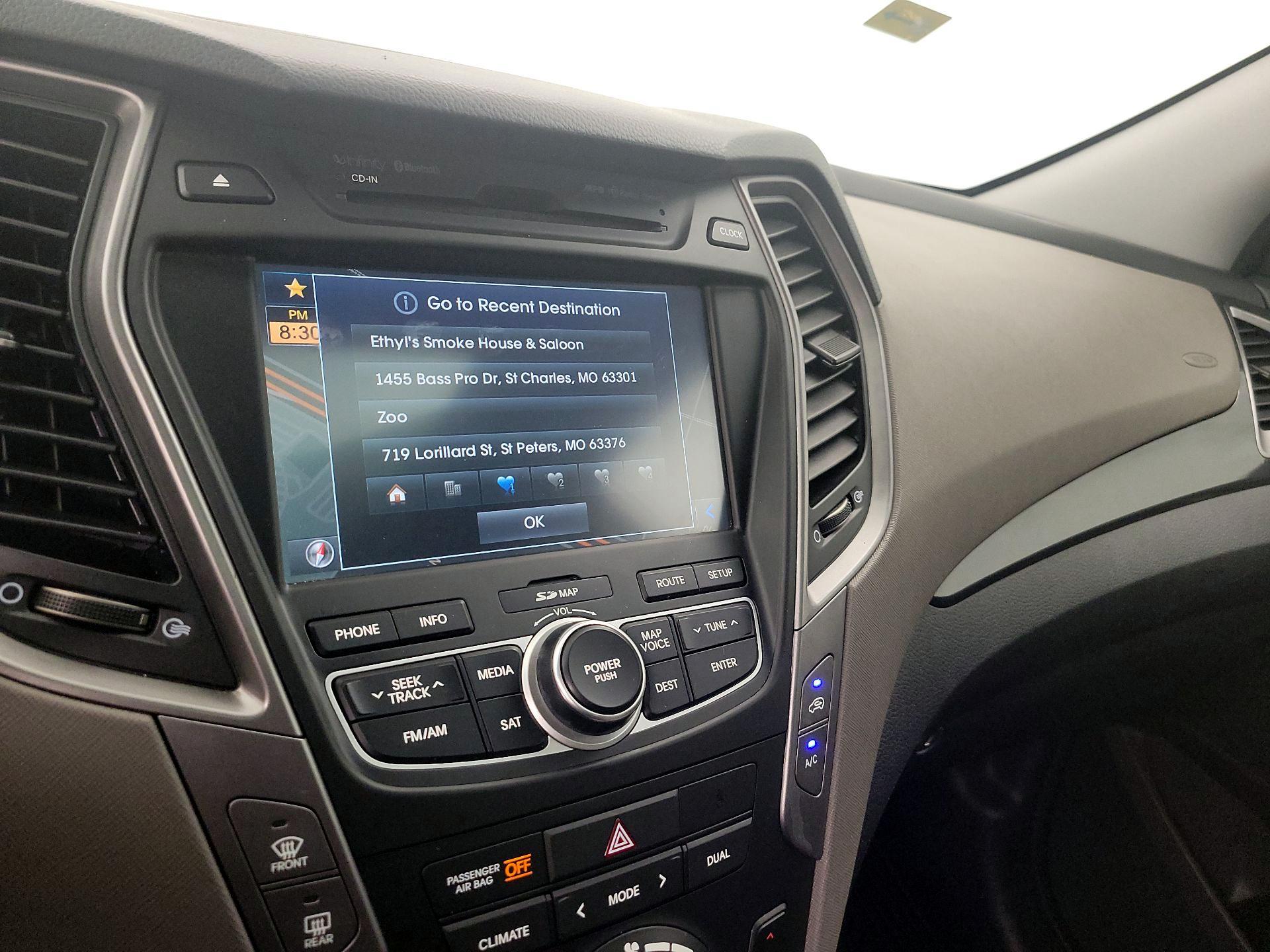 Thumbnail: 2014 Hyundai Santa Fe - 16