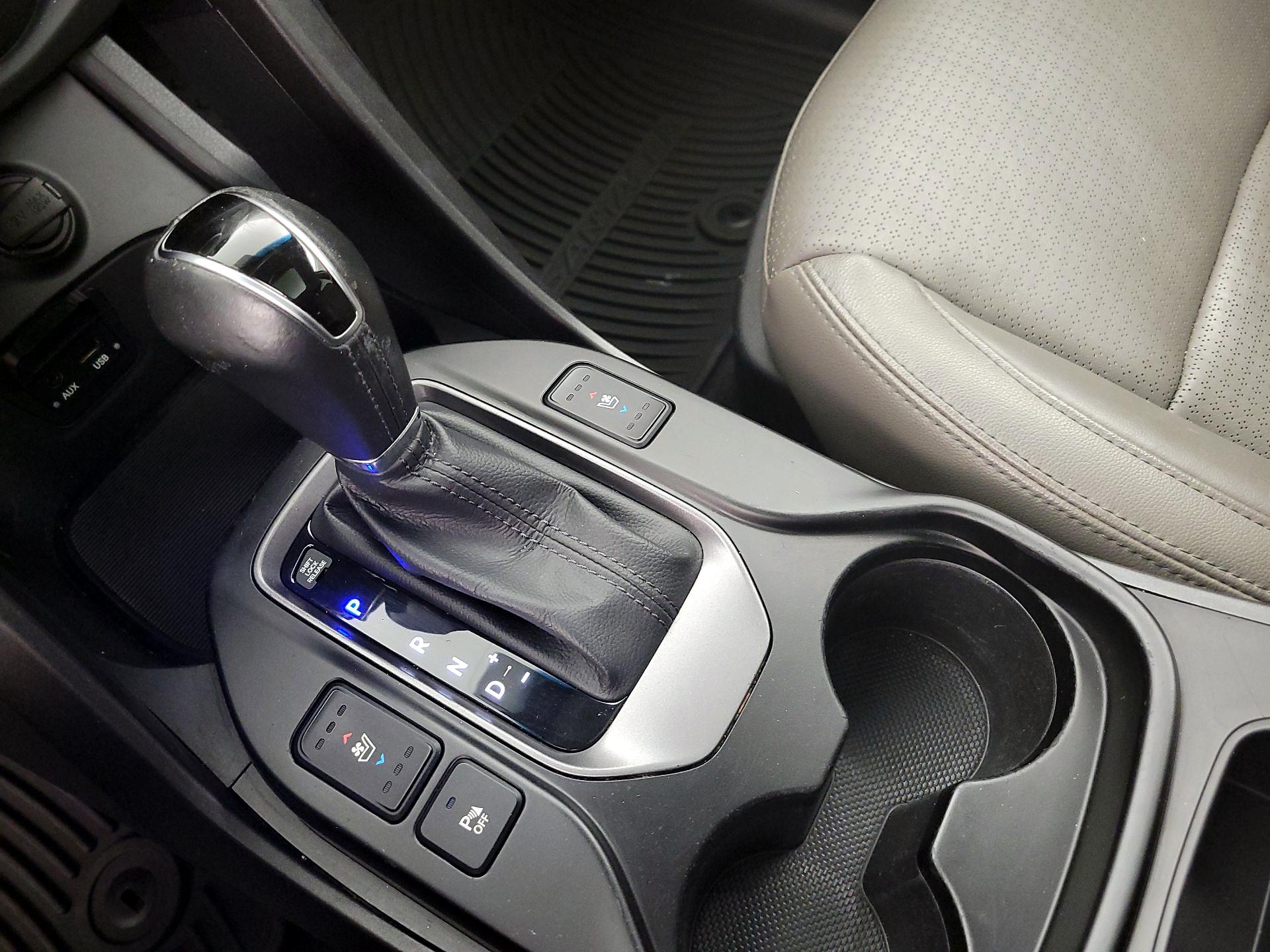 Thumbnail: 2014 Hyundai Santa Fe - 18