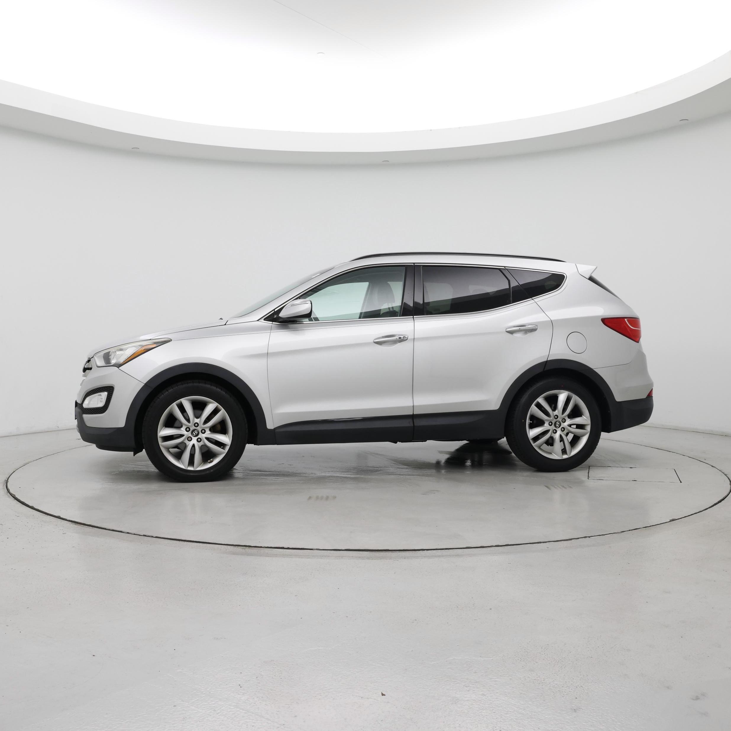 Thumbnail: 2014 Hyundai Santa Fe - 3