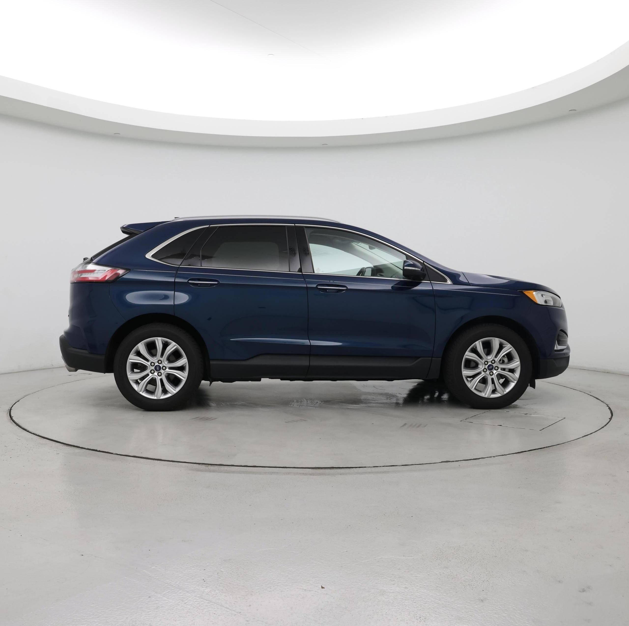 Thumbnail: 2020 Ford Edge - 7
