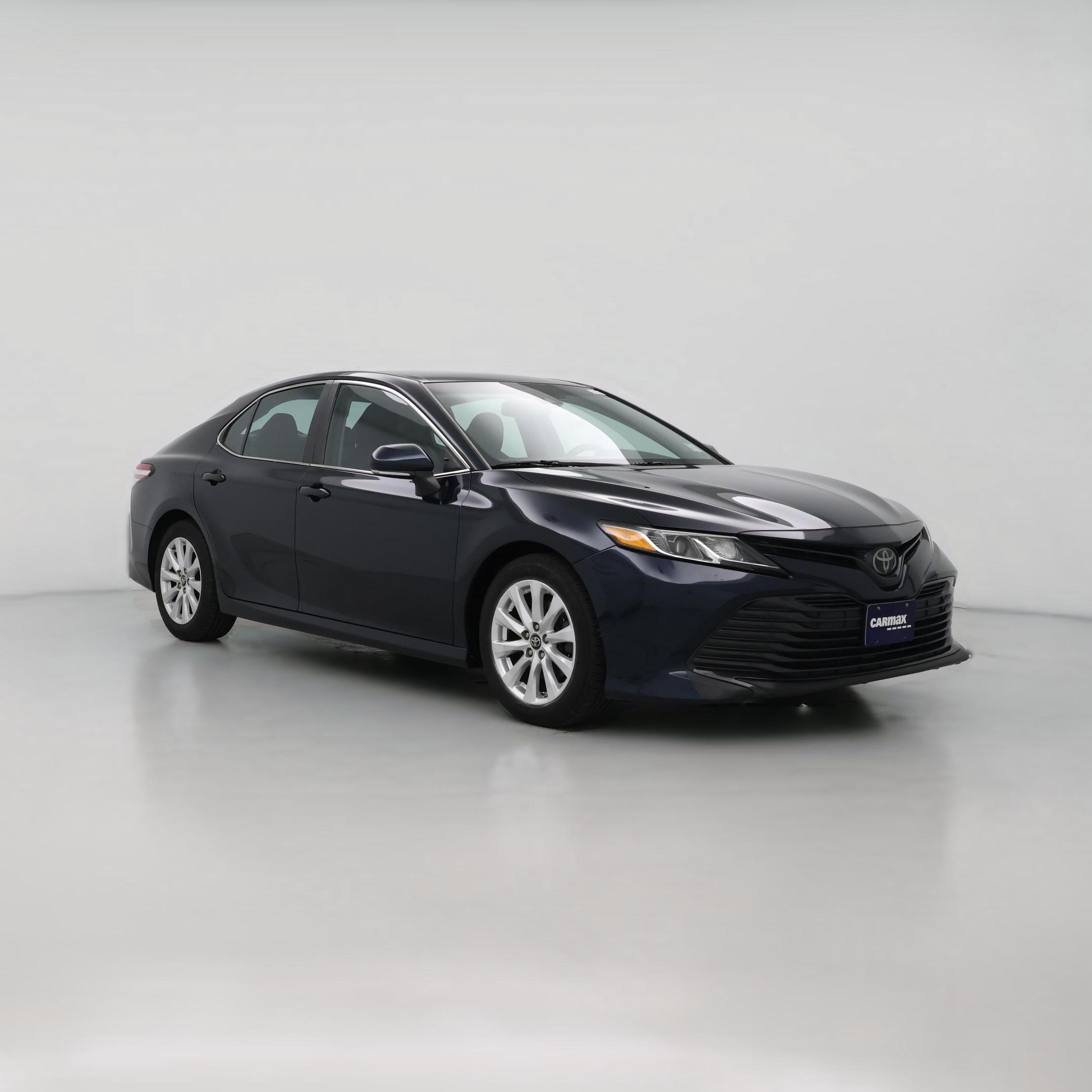 Thumbnail: 2019 Toyota Camry - 1