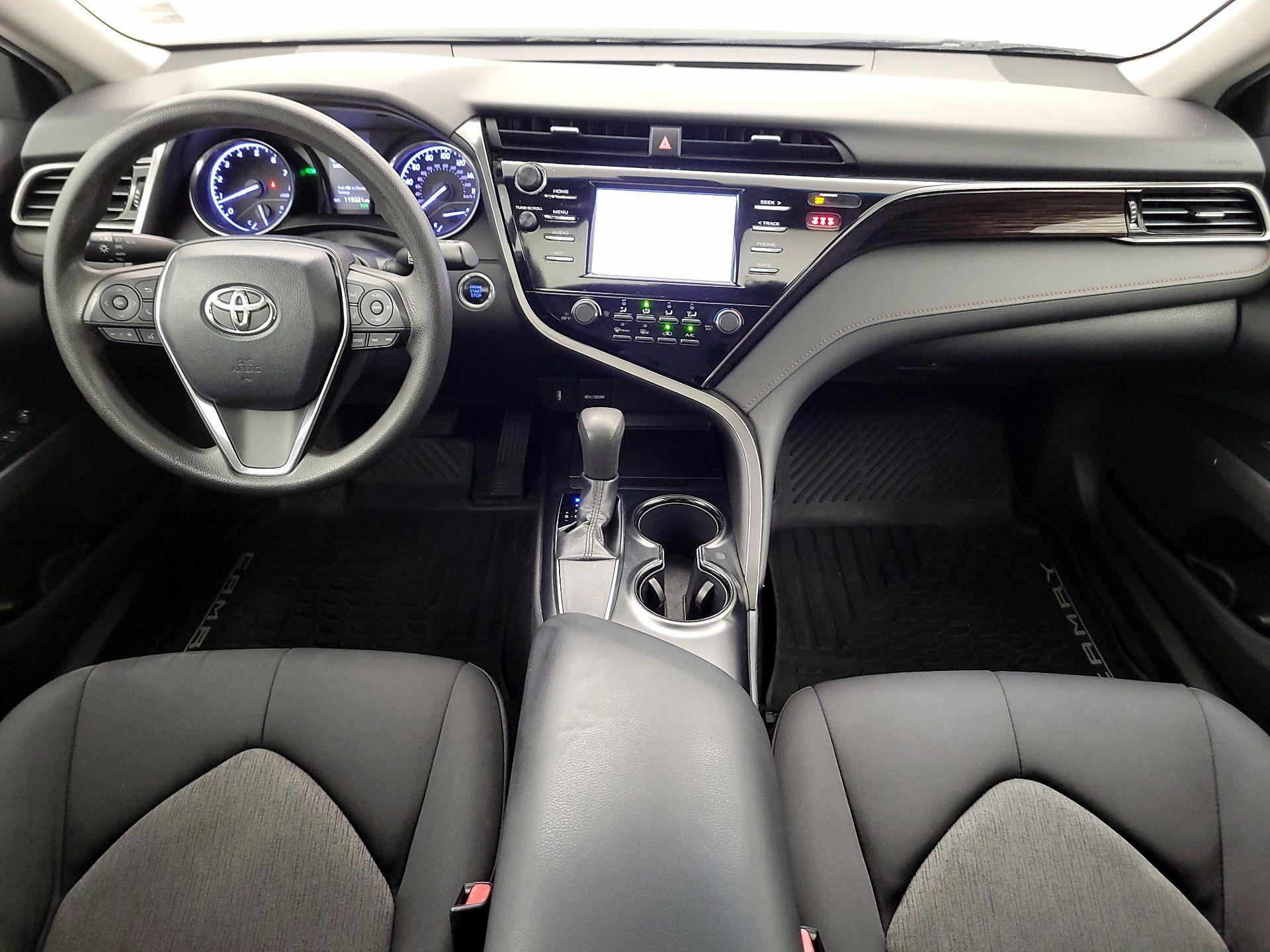 Thumbnail: 2019 Toyota Camry - 9