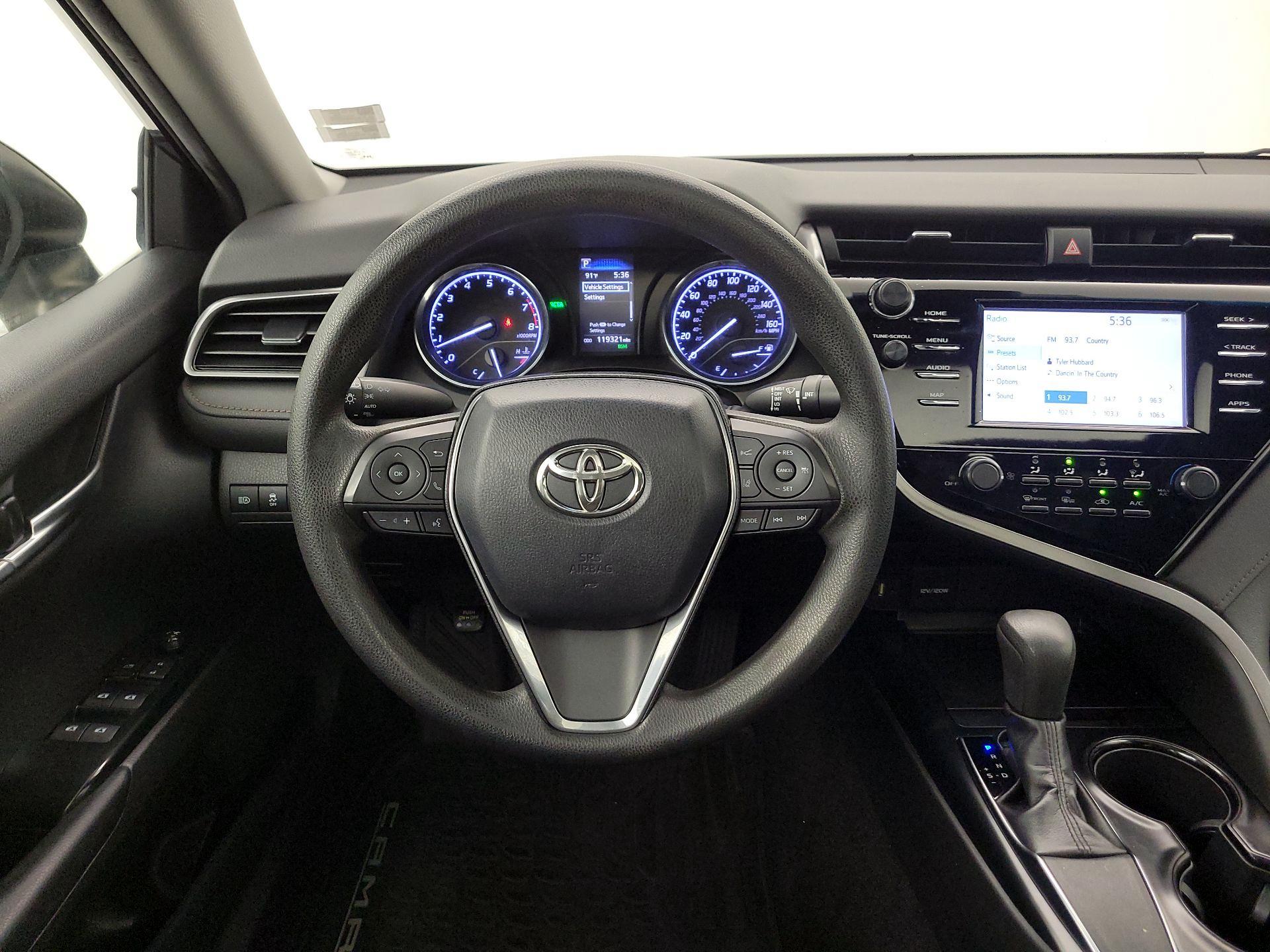 Thumbnail: 2019 Toyota Camry - 10