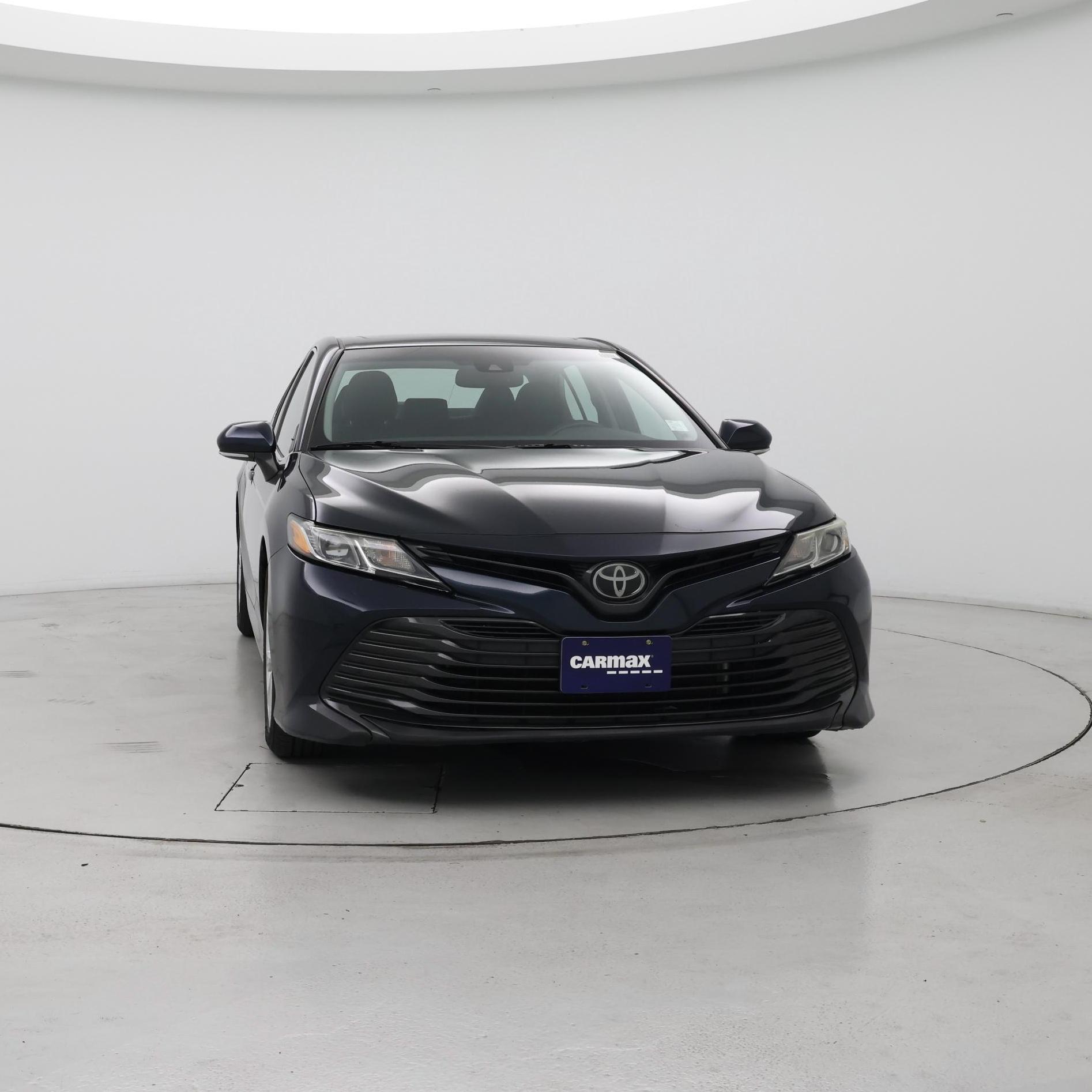 Thumbnail: 2019 Toyota Camry - 5