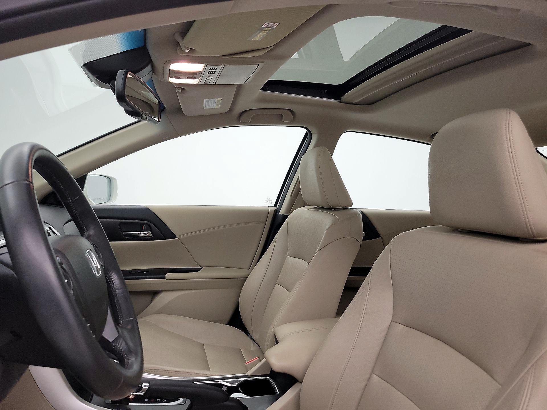 Thumbnail: 2013 Honda Accord - 19