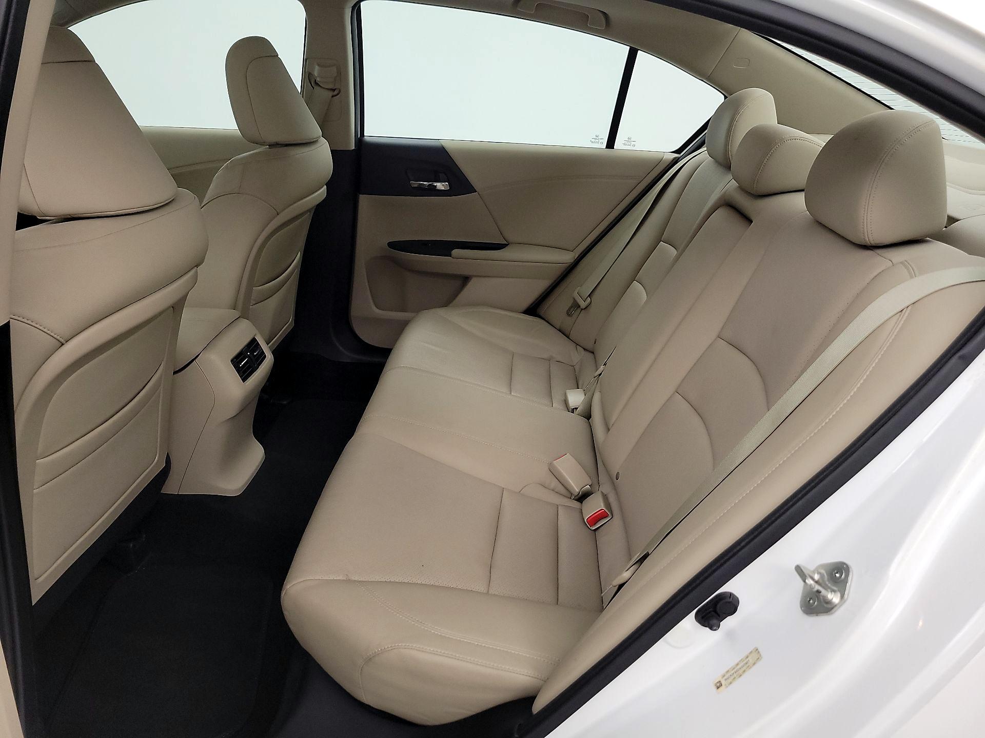 Thumbnail: 2013 Honda Accord - 20