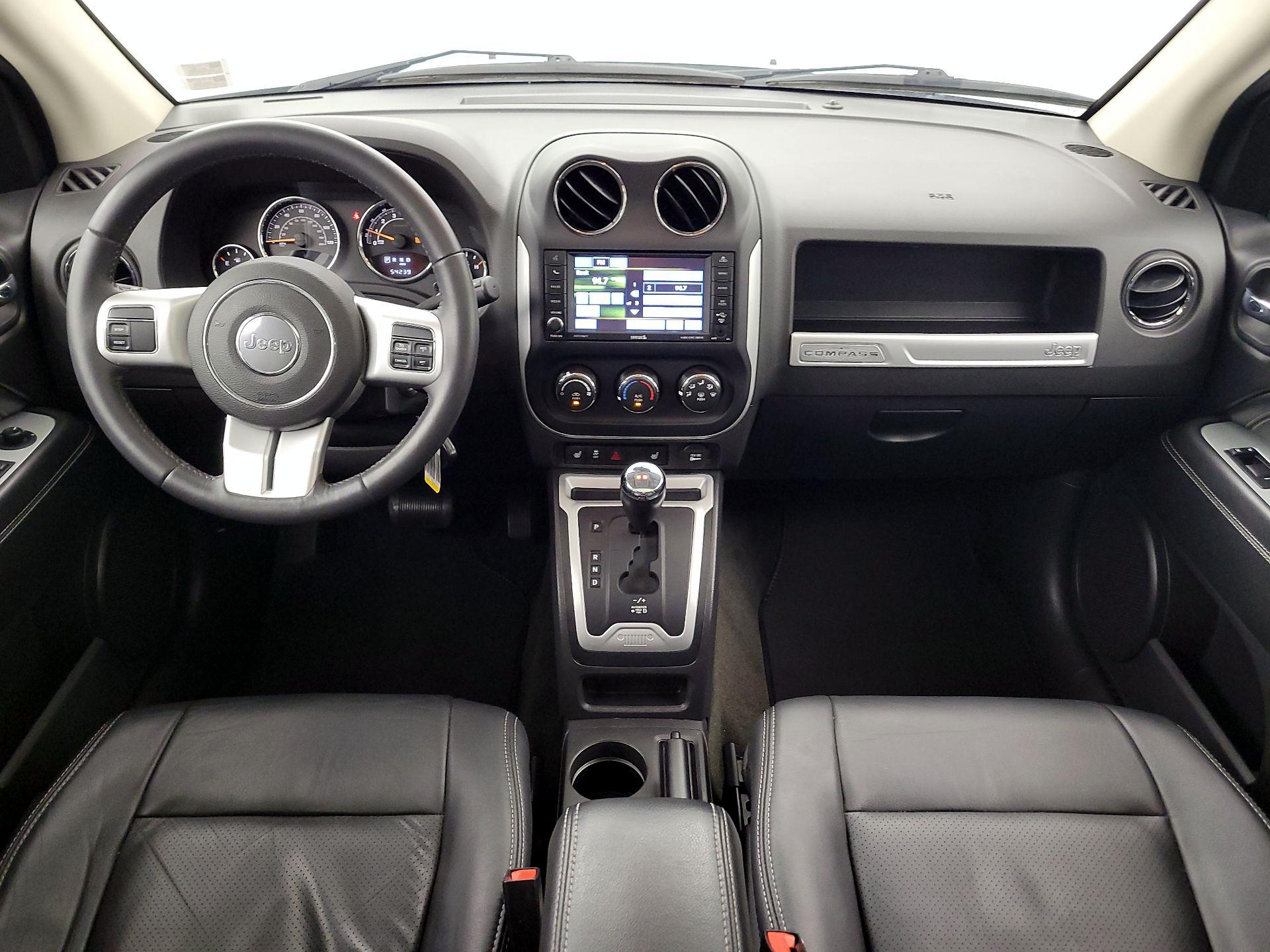 Thumbnail: 2016 Jeep Compass - 9