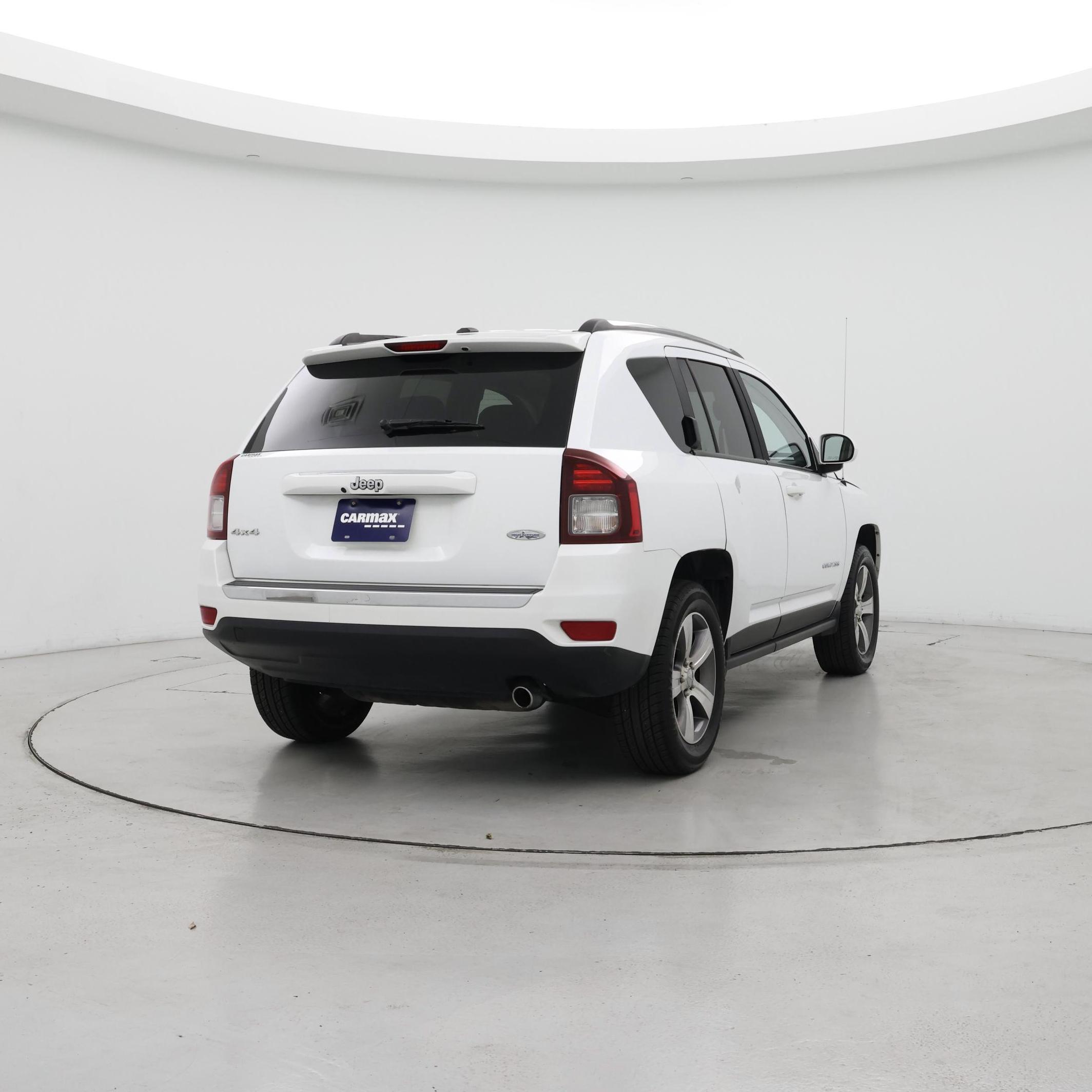 Thumbnail: 2016 Jeep Compass - 8
