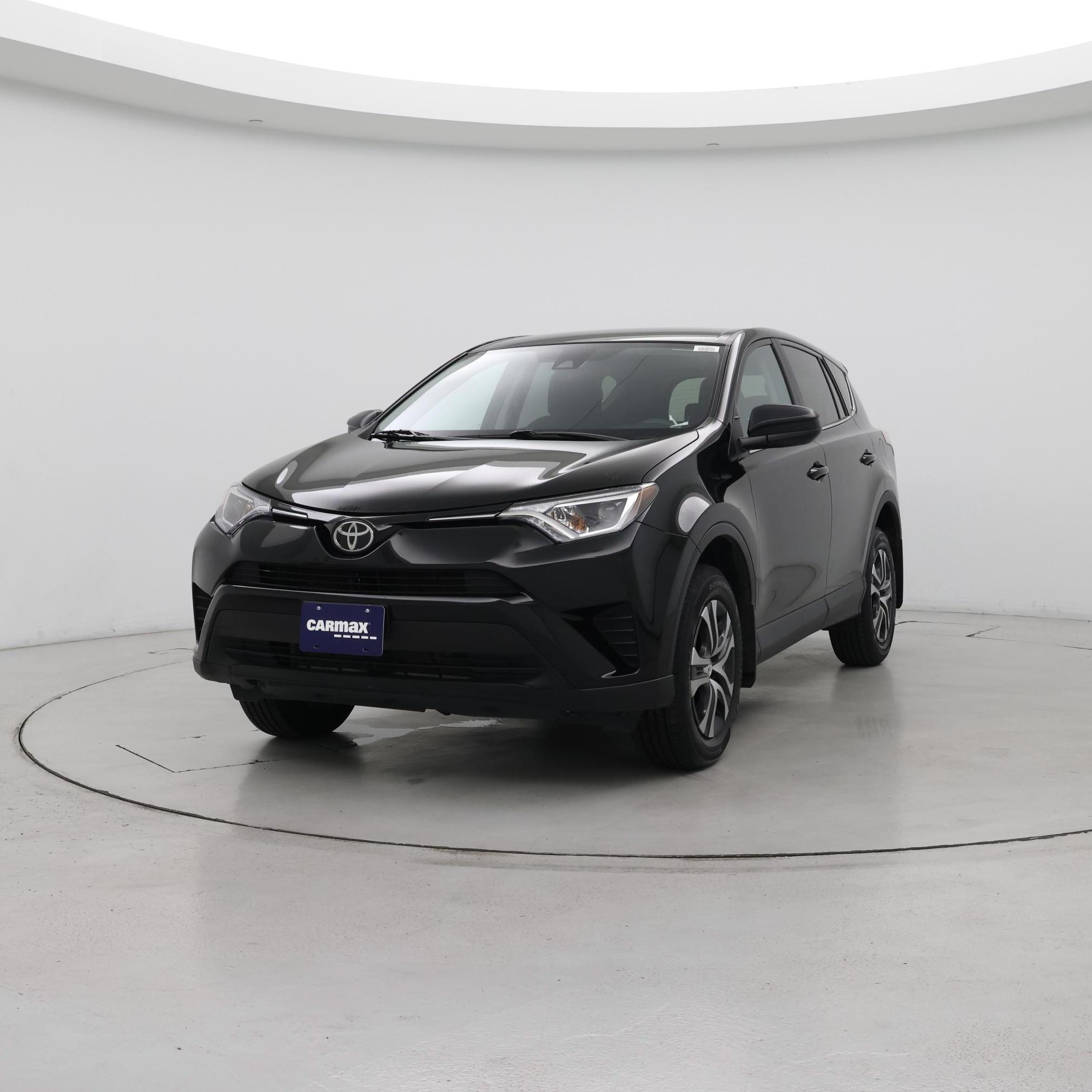Thumbnail: 2018 Toyota RAV4 - 4