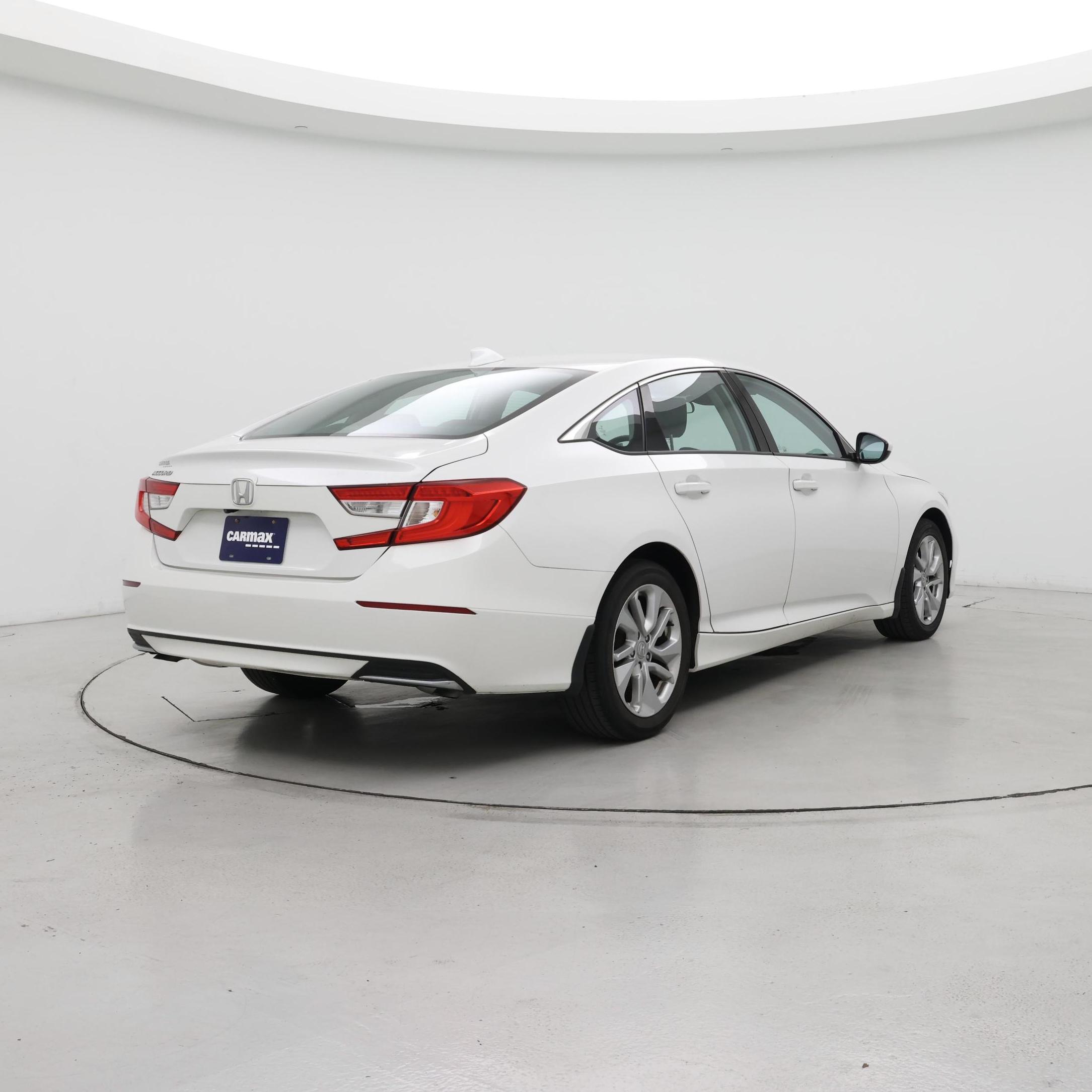Thumbnail: 2019 Honda Accord - 8