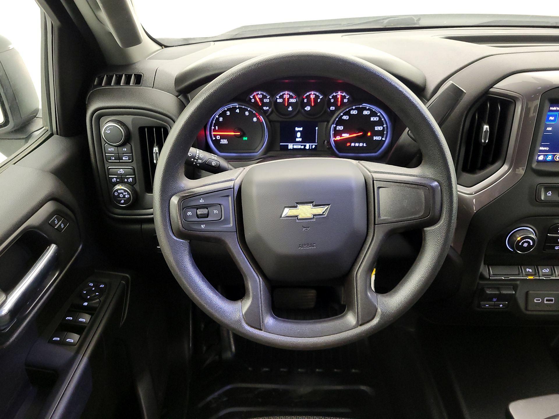 Thumbnail: 2021 Chevrolet Silverado 1500 - 10