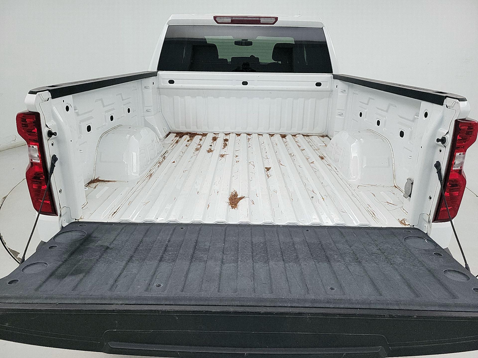 Thumbnail: 2021 Chevrolet Silverado 1500 - 20