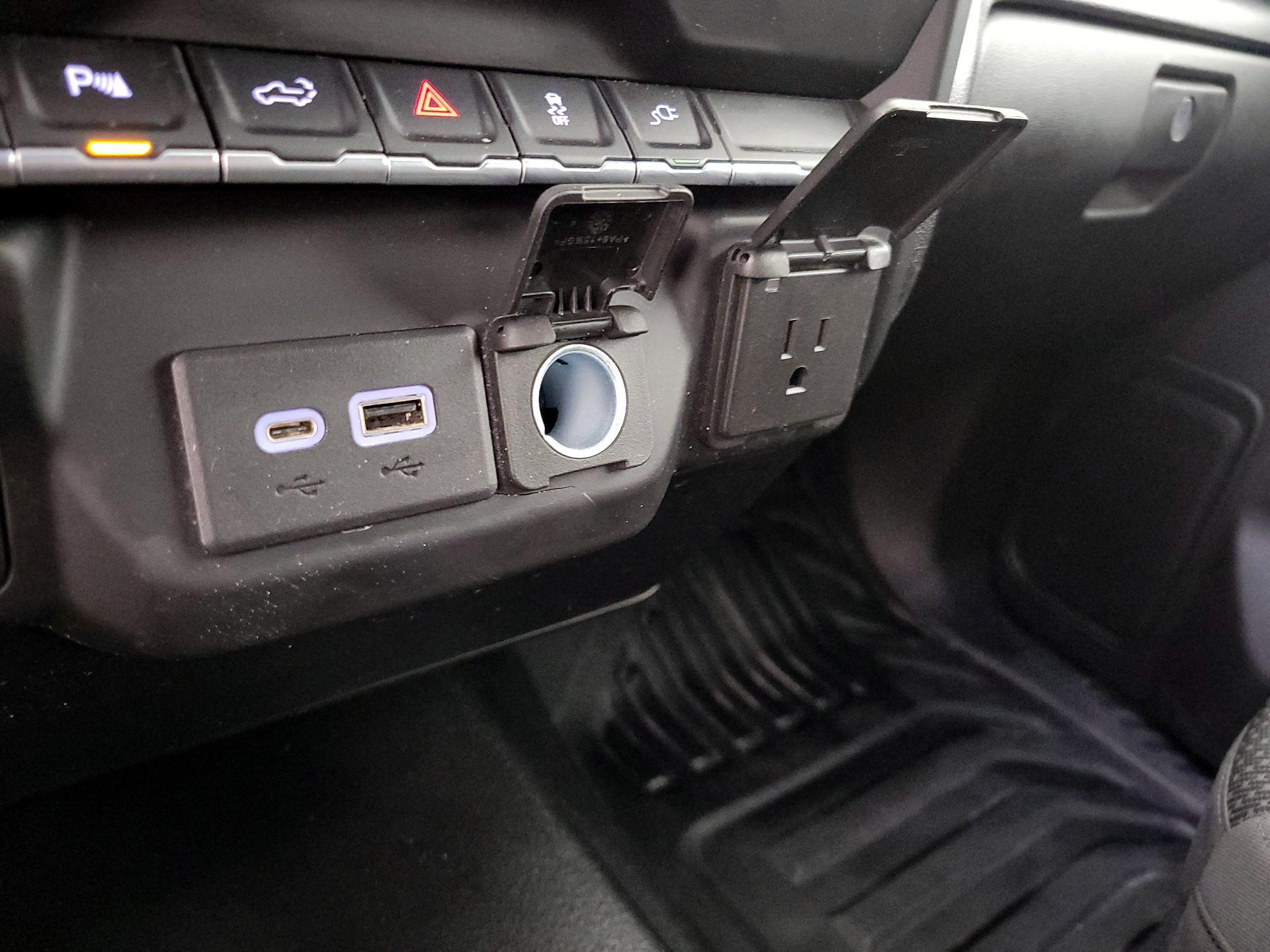 Thumbnail: 2021 Chevrolet Silverado 1500 - 18